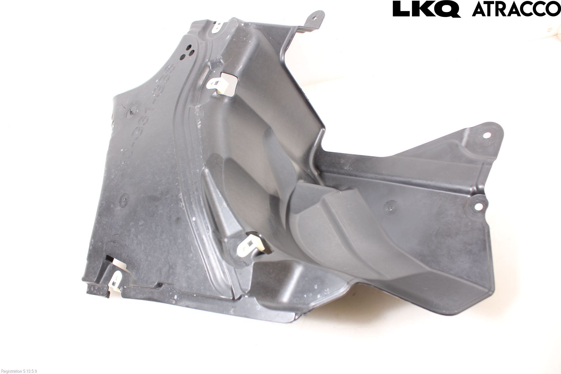 BMW 5 G30/G31/F90 17-23 Bunnplate U Motor-Gear-Dørk