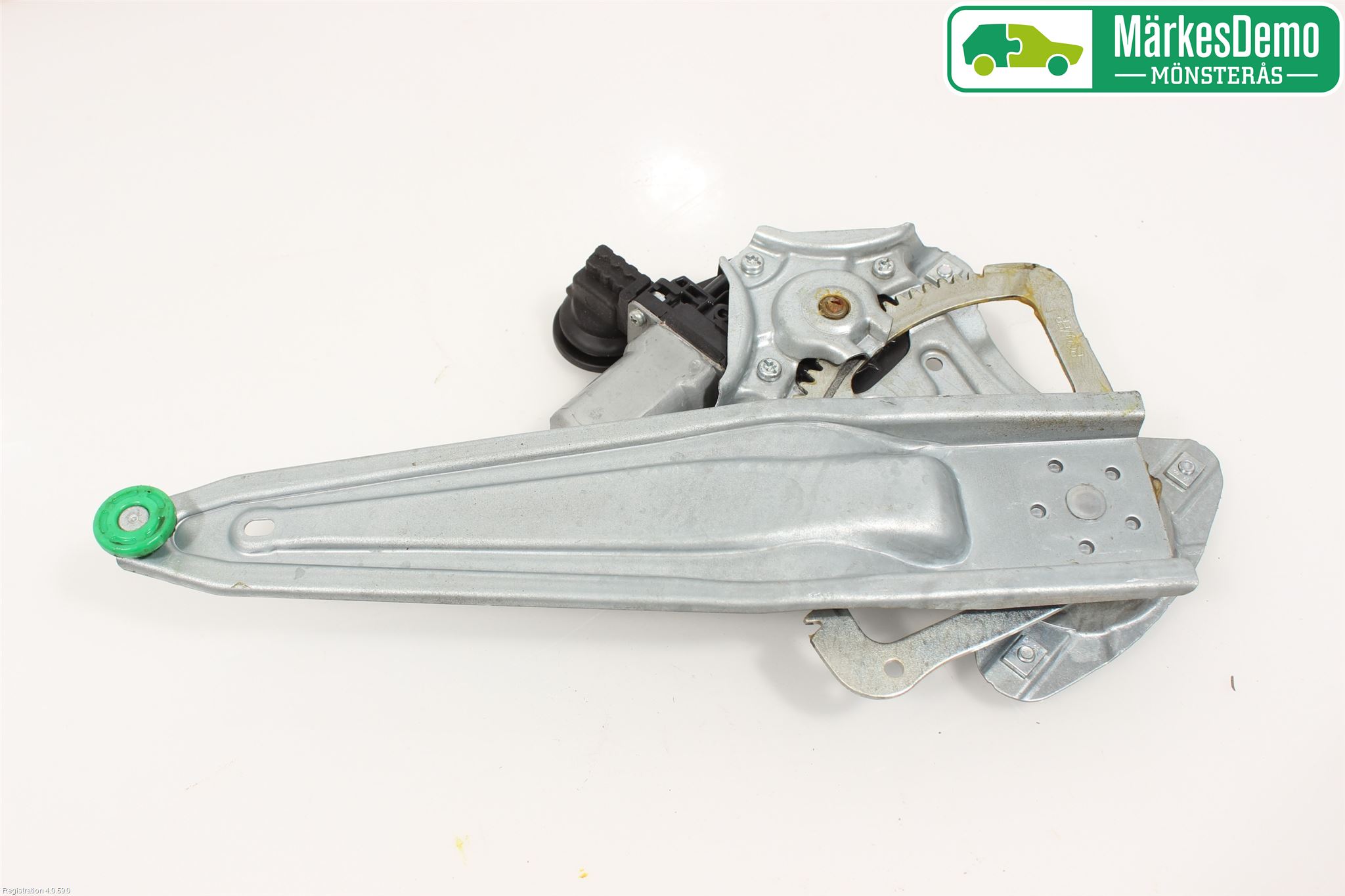 Toyota AURIS 13-19 Vindusheis El Komp