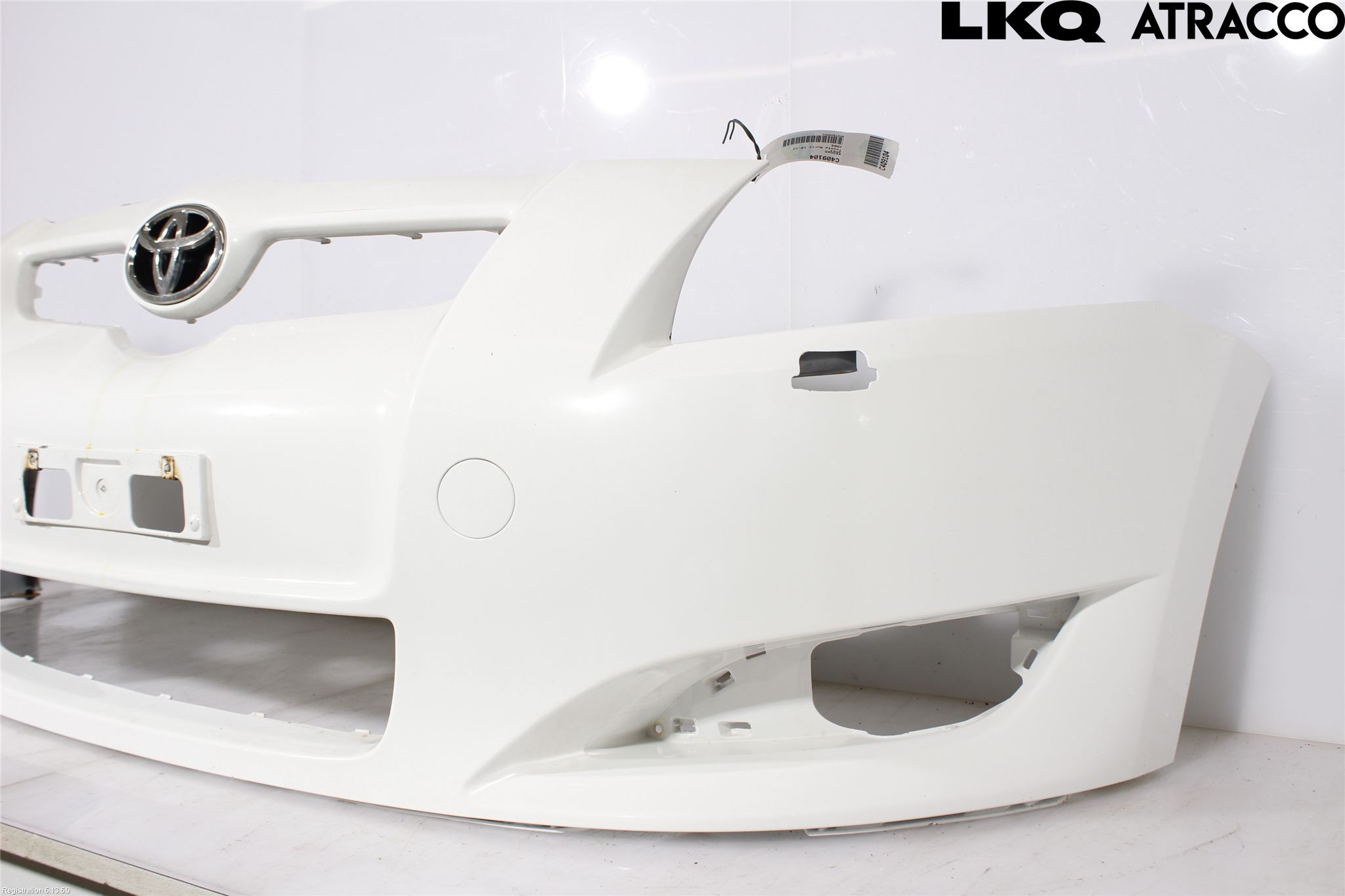 Toyota AURIS 10-12 Støtfanger Foran Plastdeksel