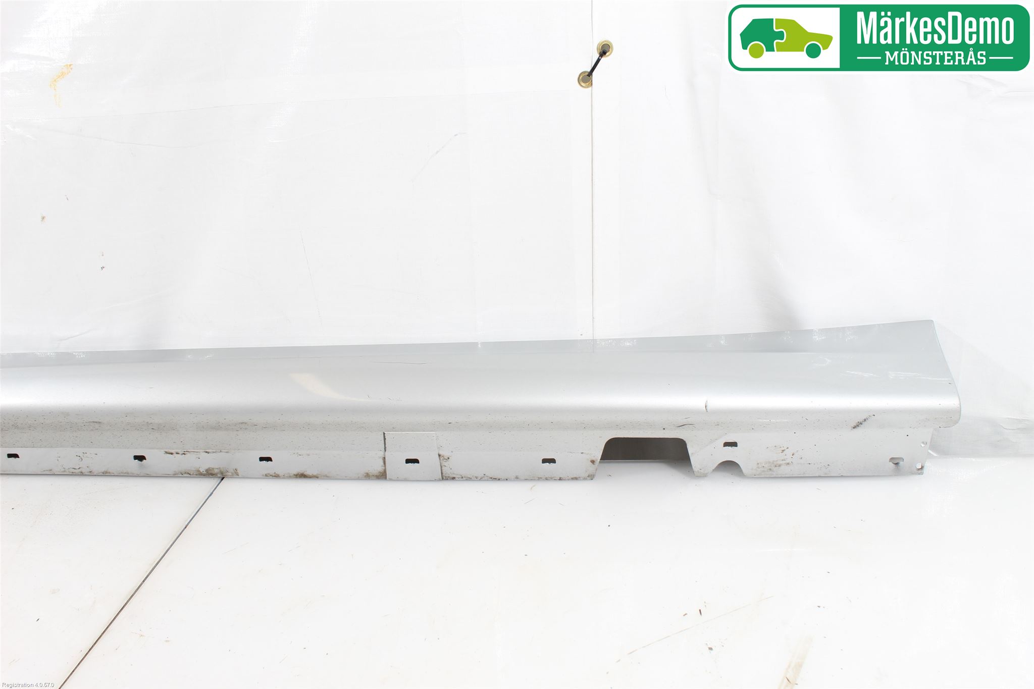BMW 3 E90/91 SED/TOU 05-12 Kanalskjørt Venstre