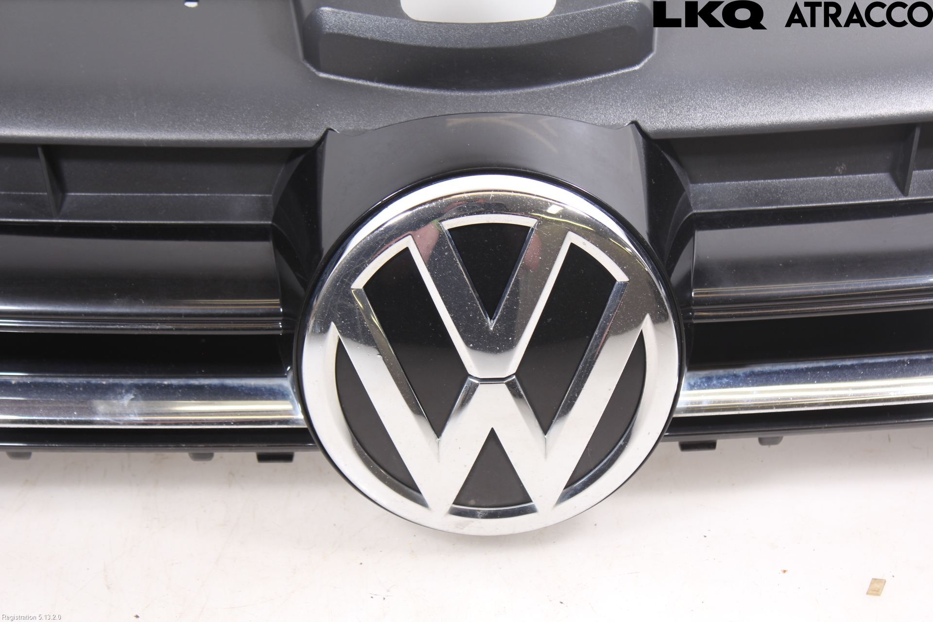 Volkswagen VW GOLF / E-GOLF VII 13-20 Grill Komplett