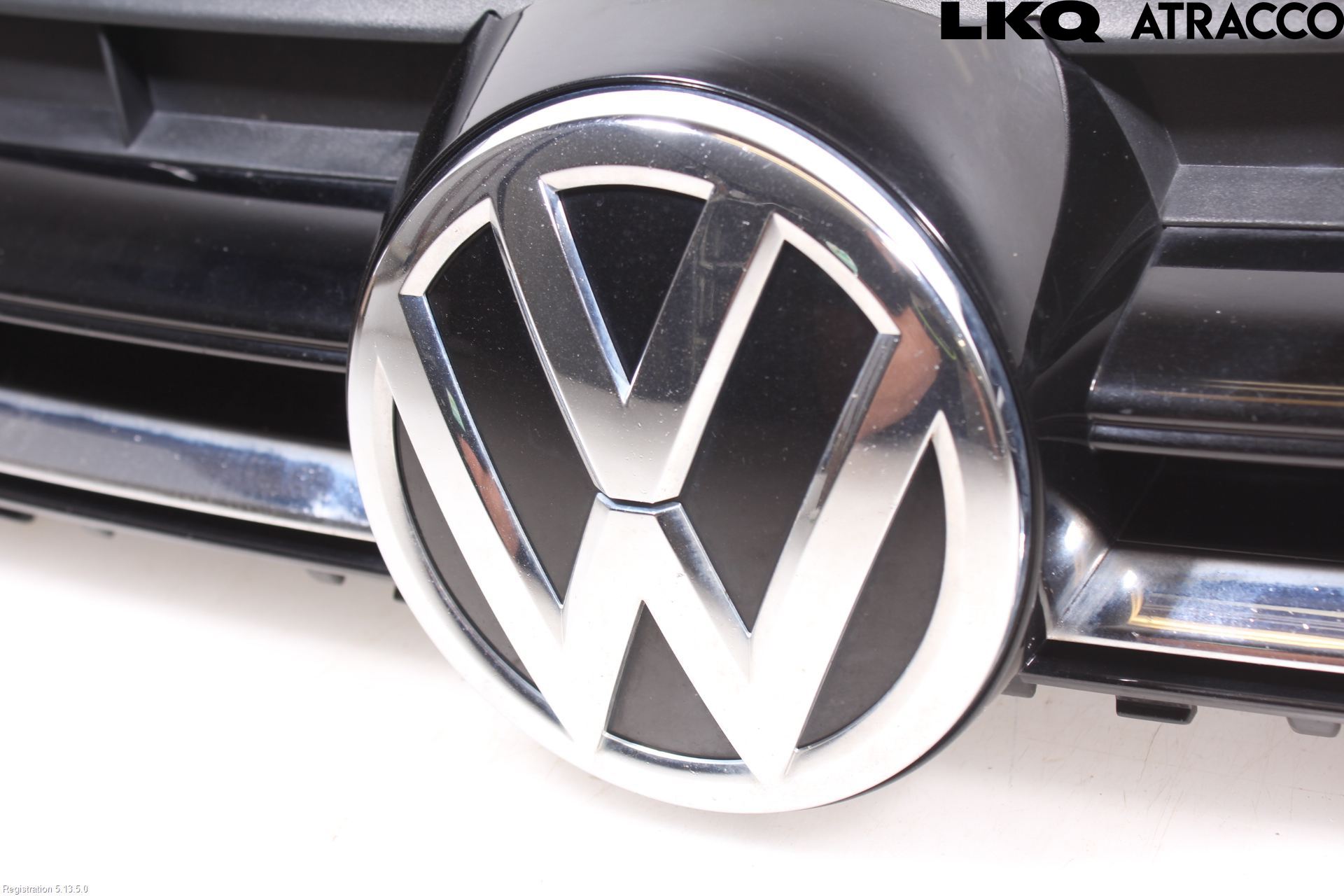Volkswagen VW GOLF / E-GOLF VII 13-20 Grill Komplett