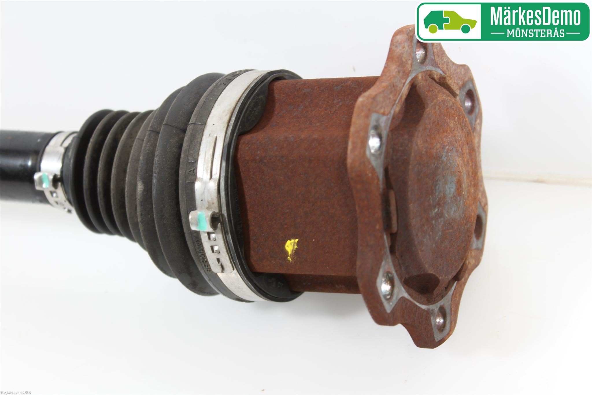 Audi A4/S4 08-11 Drivaksel Foran Kompl Venstre