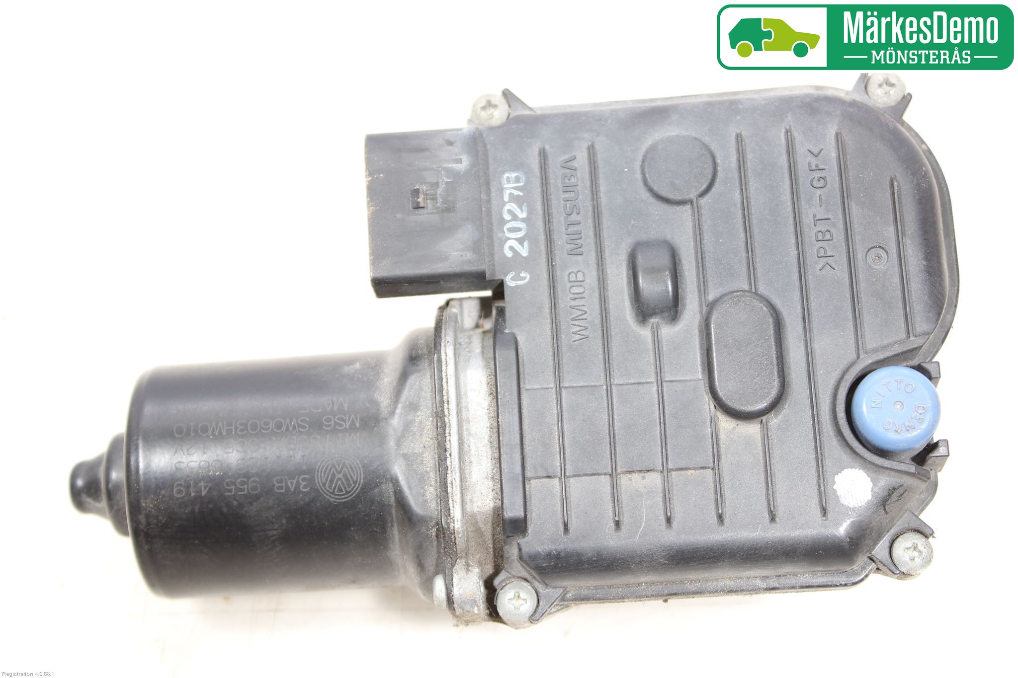 Volkswagen VW PASSAT 11-14 Viskermotor Frontrute