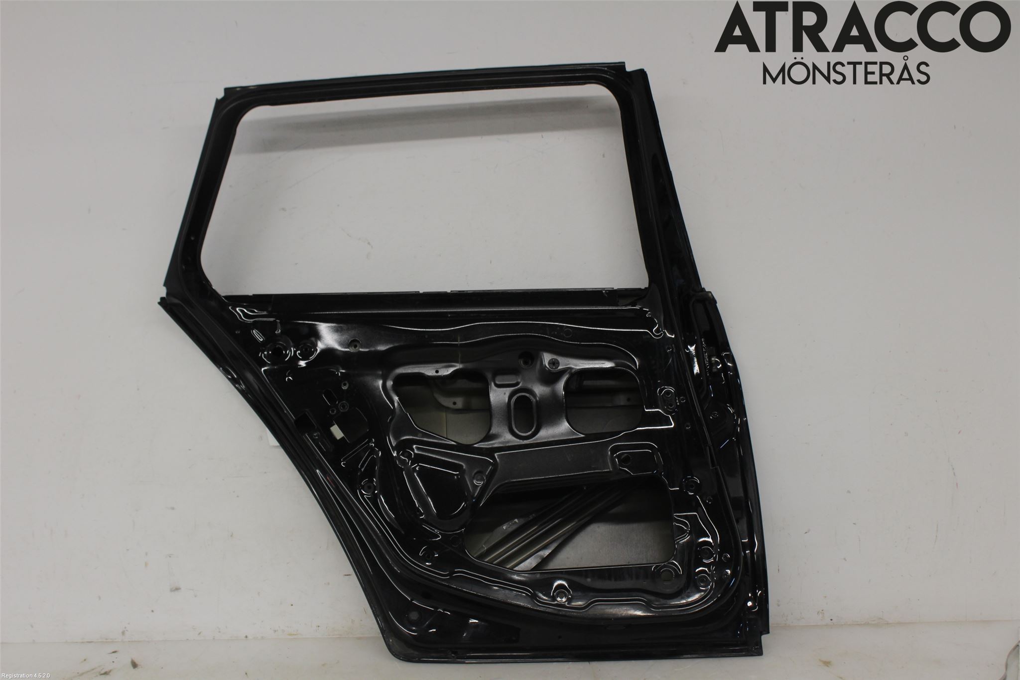 BMW 5 F10/F11/F18 09-17 Dør 4D Bak Venstre