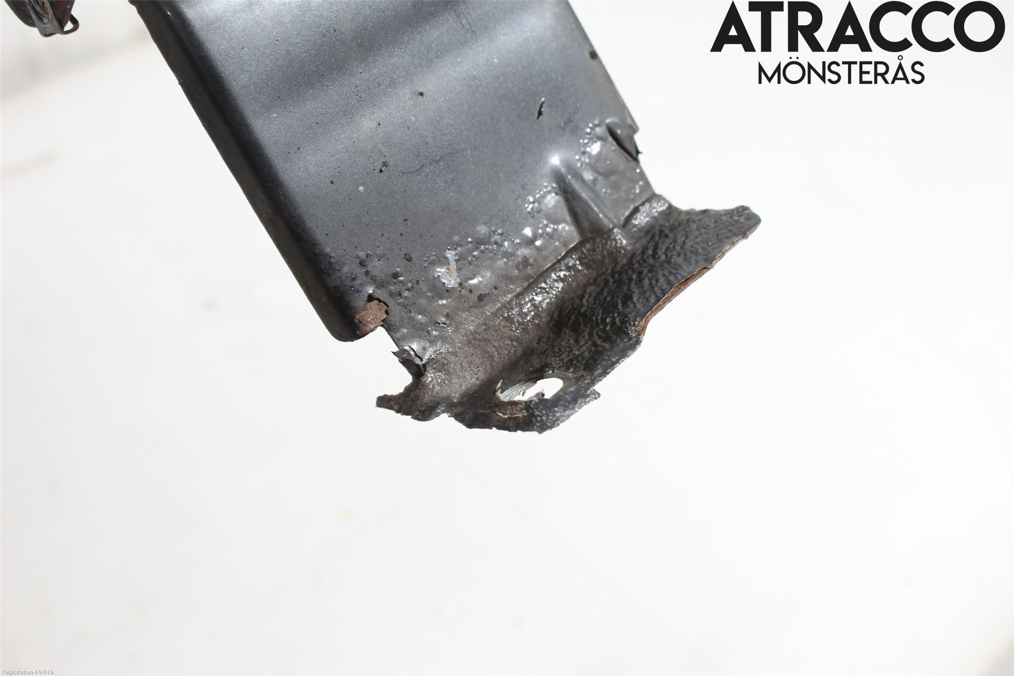 Toyota AVENSIS 03-06 Skjerm Foran Venstre