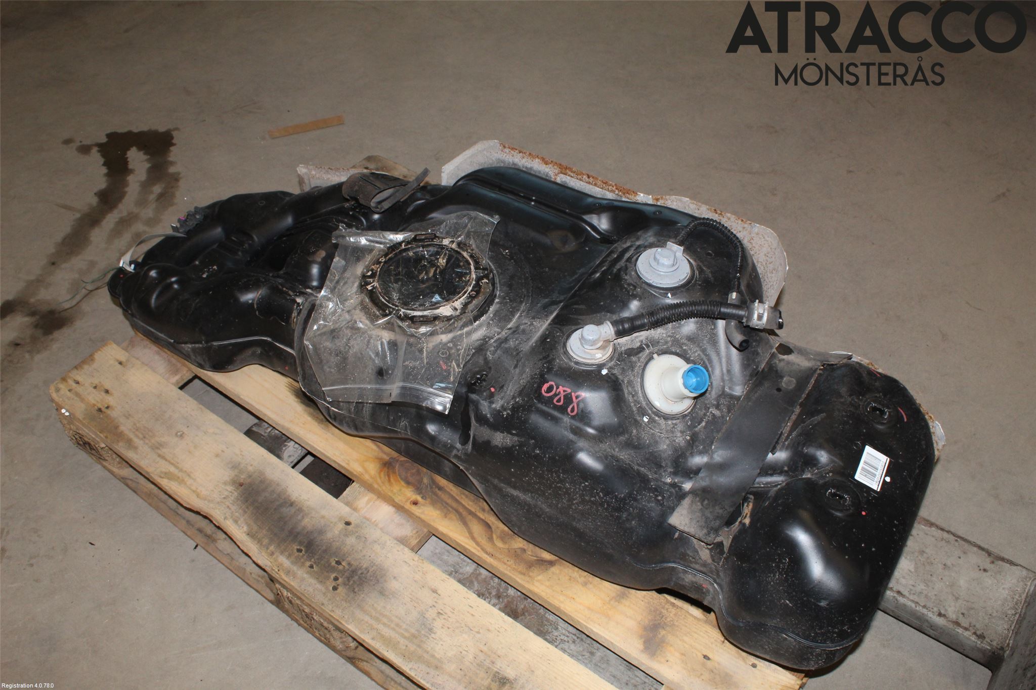 Toyota HILUX 16- Drivstofftank Diesel