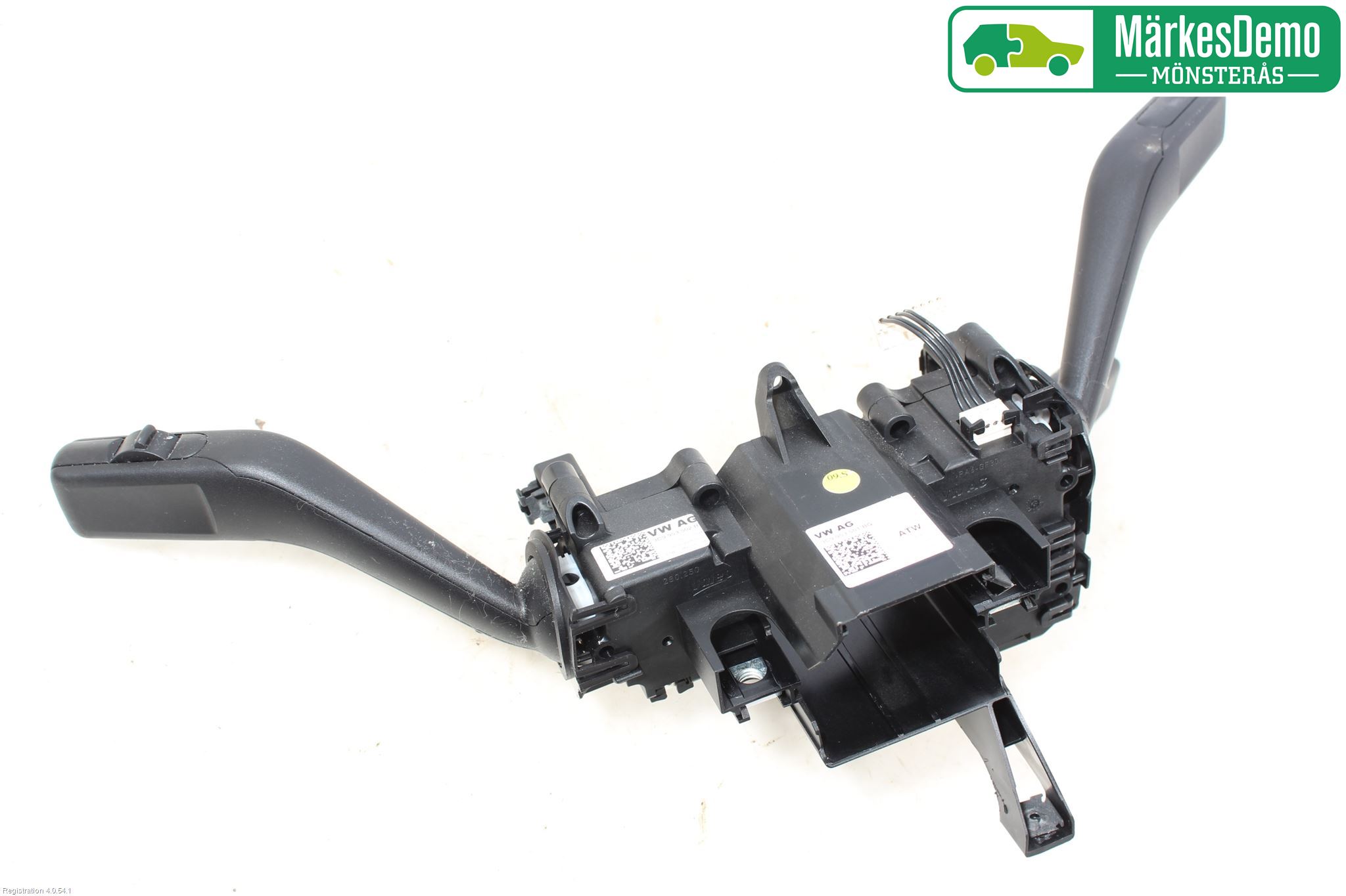 Volkswagen VW PASSAT 05-11 Bryter Ratt Kombi H Og V