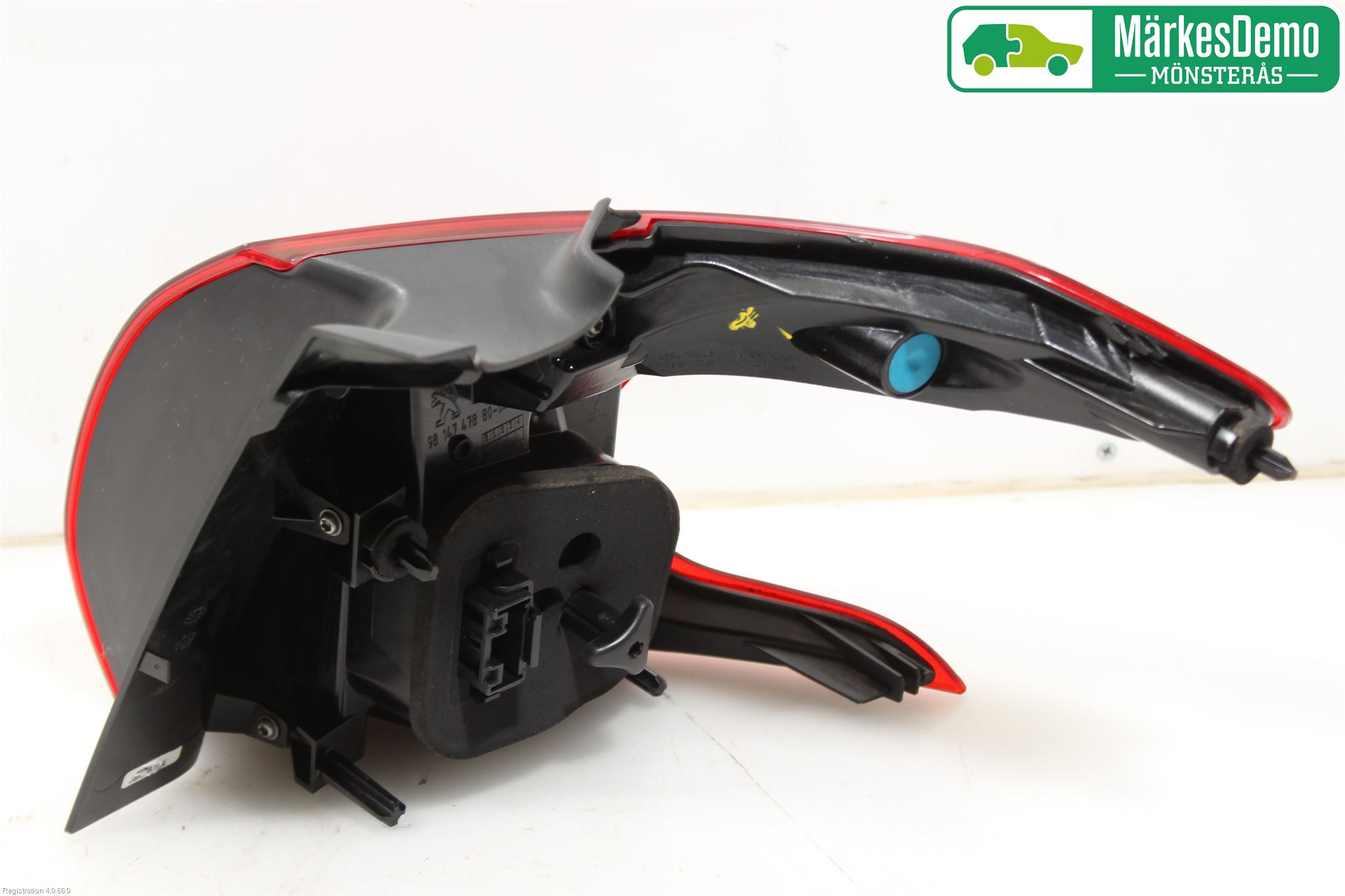 Peugeot 2008 13-20 Baklykt Venstre