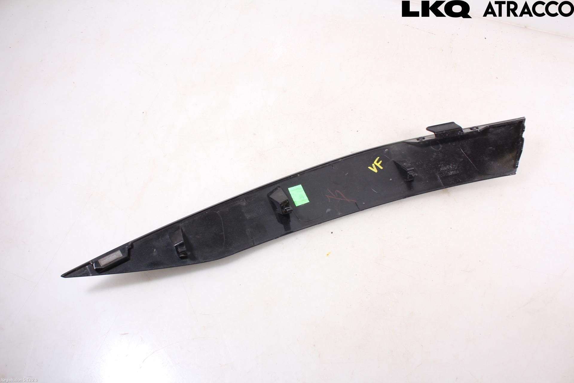 Nissan QASHQAI 21- Frontlykt Ramme V Lyktering
