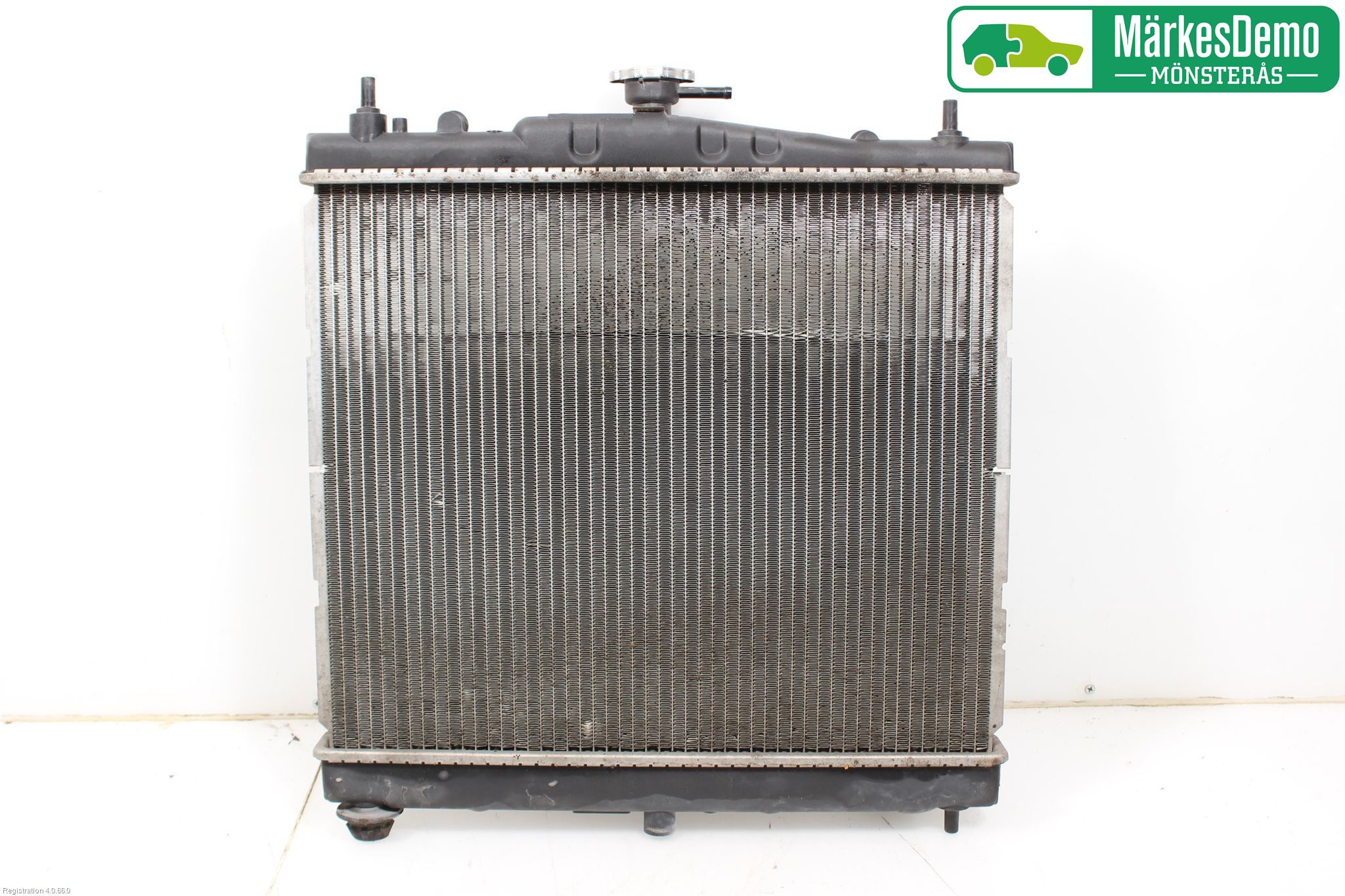 Nissan MICRA 08-10 Radiator Manuell