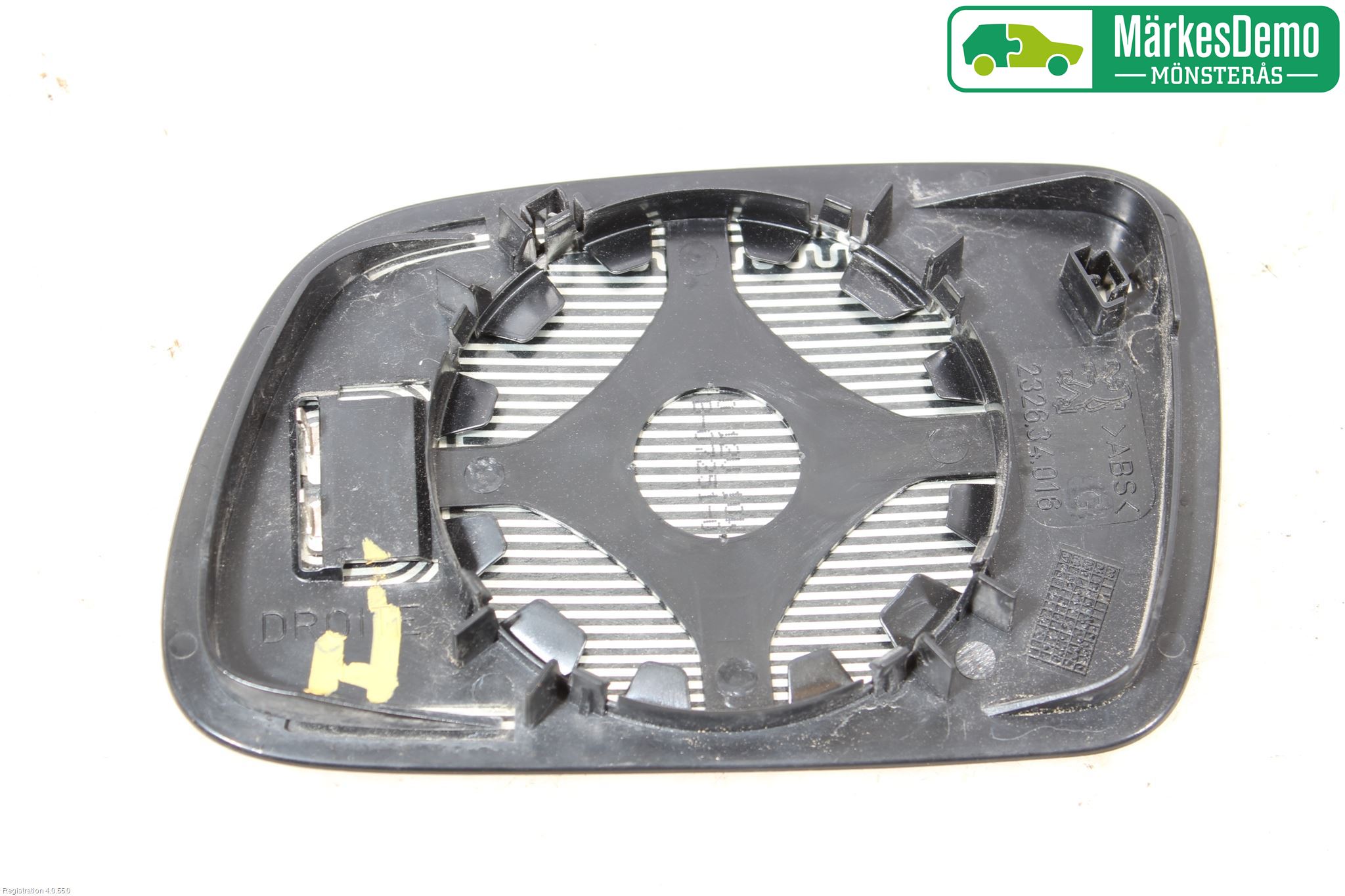 Peugeot 307     05-08 Speil Glass H