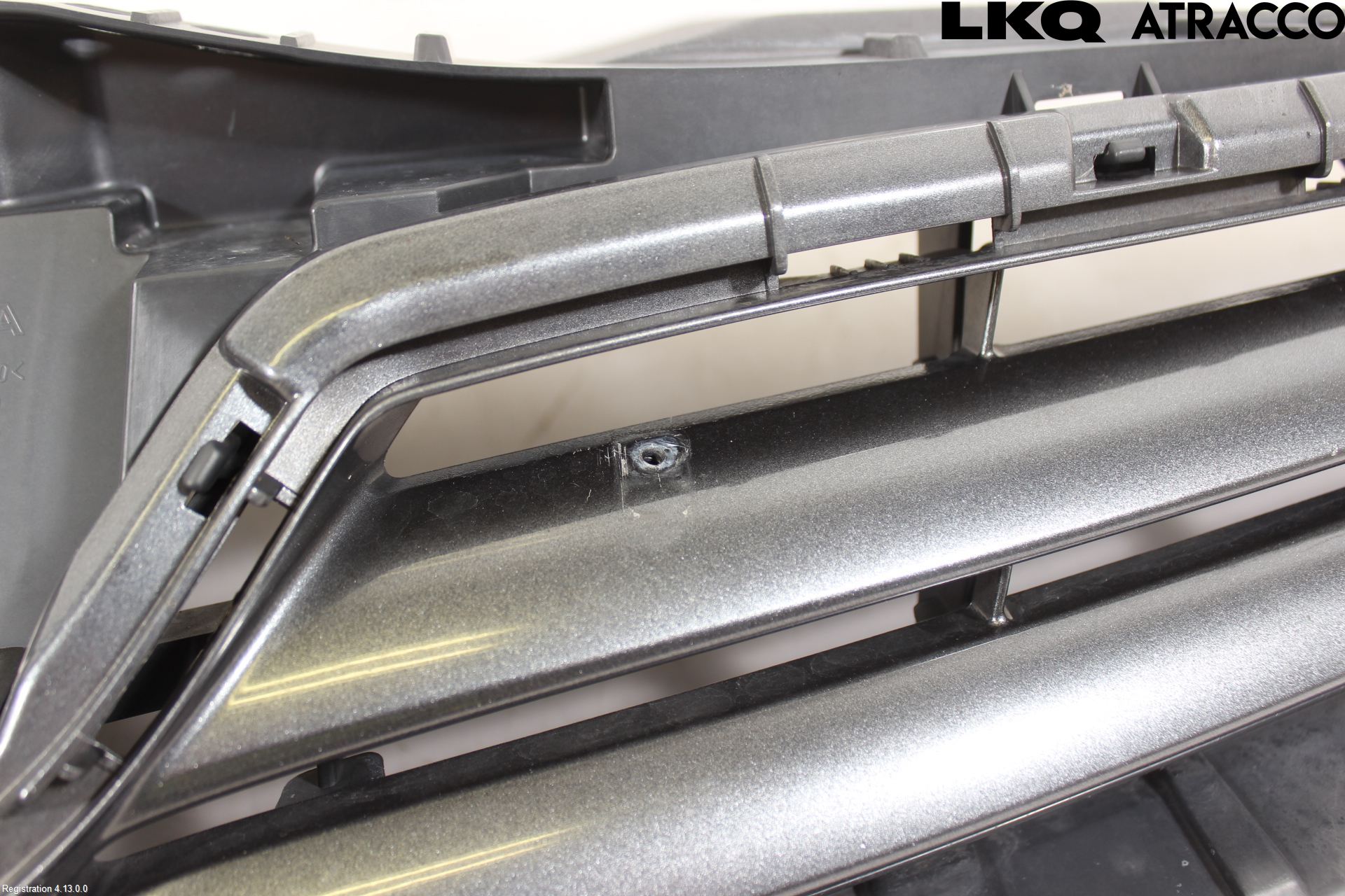 Toyota AURIS 10-12 Grill Komplett