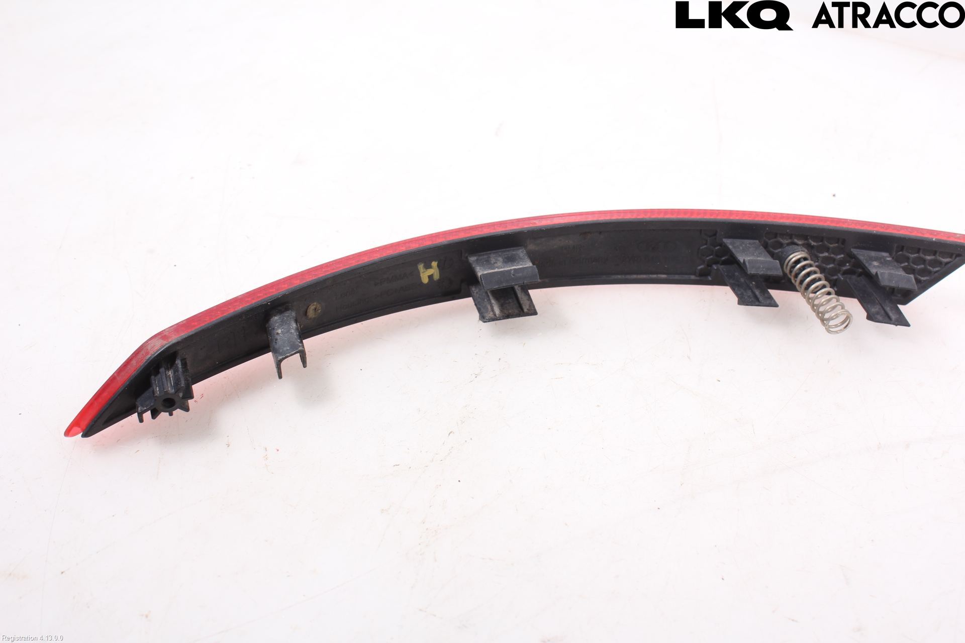 Audi A4/S4 B9 16-19 Refleks Bak