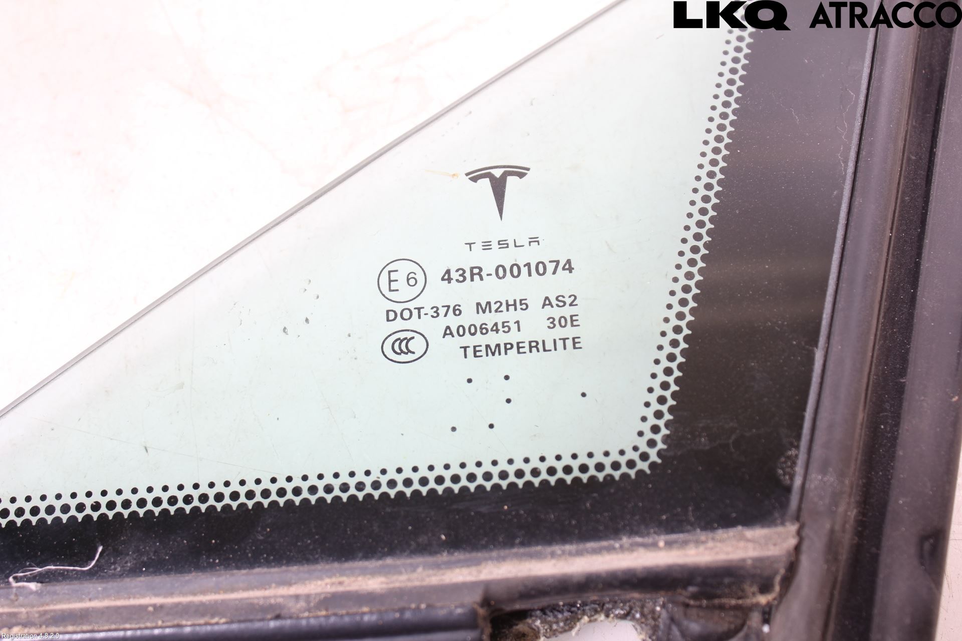 Tesla MODEL S 13- Dørrute Foran Høyre Trekant