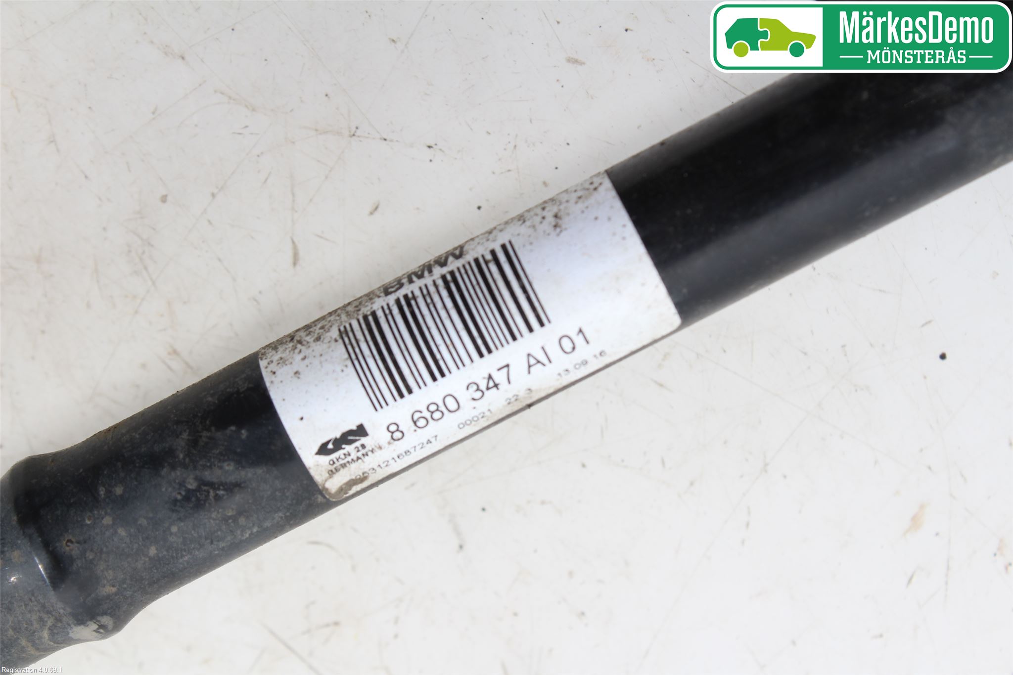 BMW 3 F30/F31/F80 12-19 Drivaksel Bak Kompl Venstre