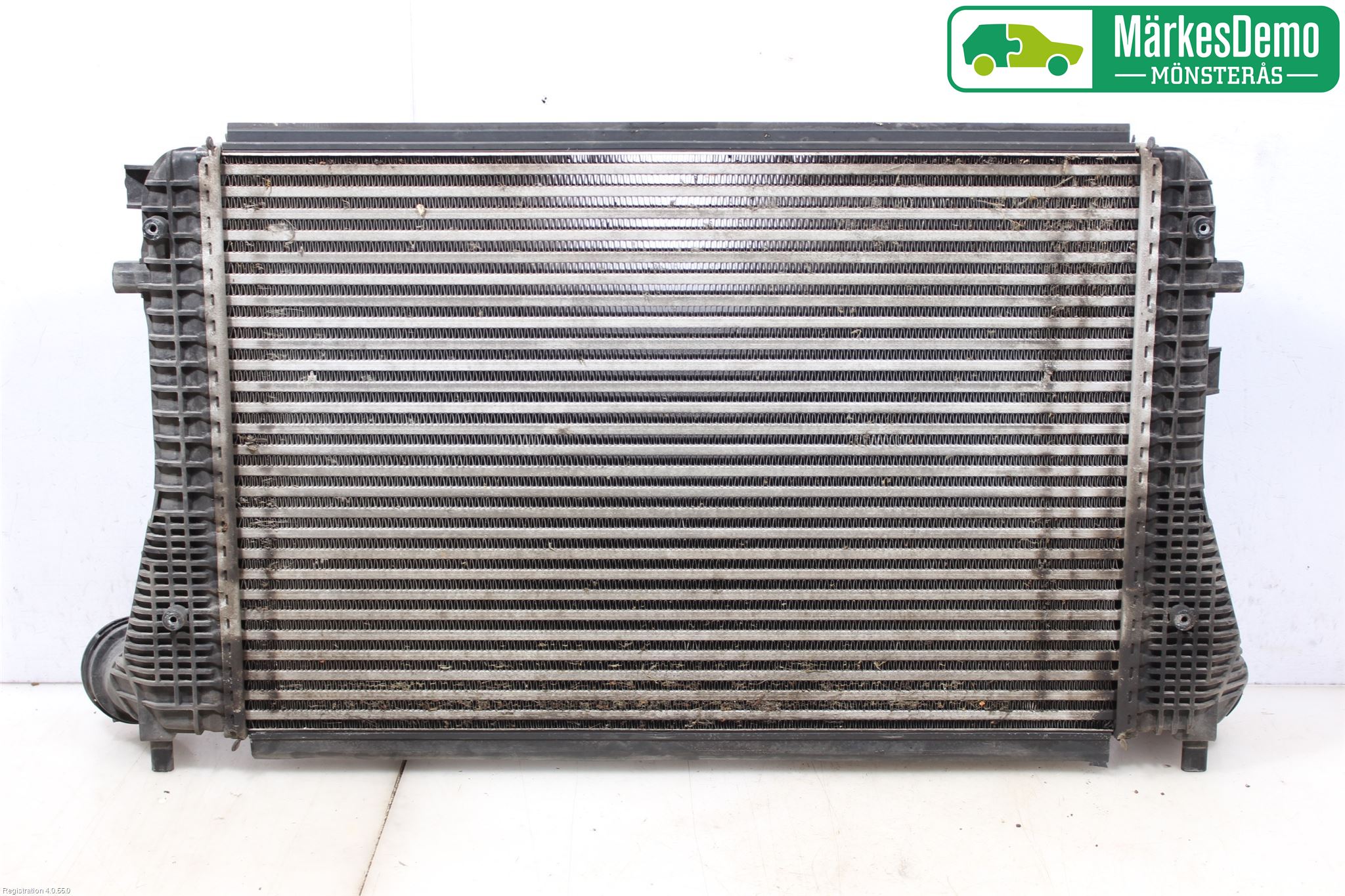 Volkswagen VW TOURAN 10-15 Intercooler Radiator