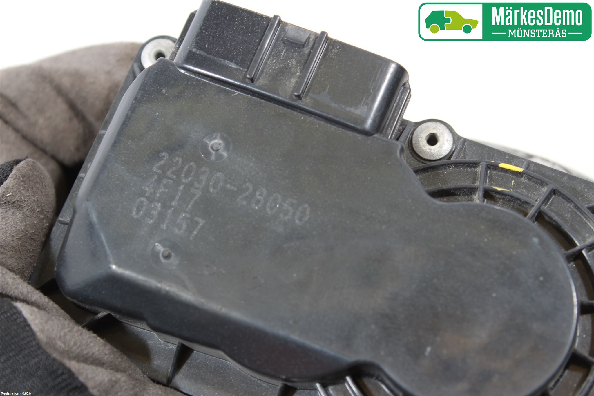 Toyota AVENSIS 03-06 Inns Spjeldhus