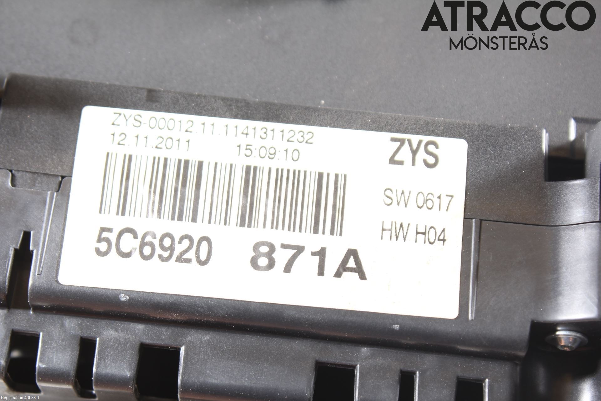 Volkswagen VW JETTA VI 11- Instr Kombinert