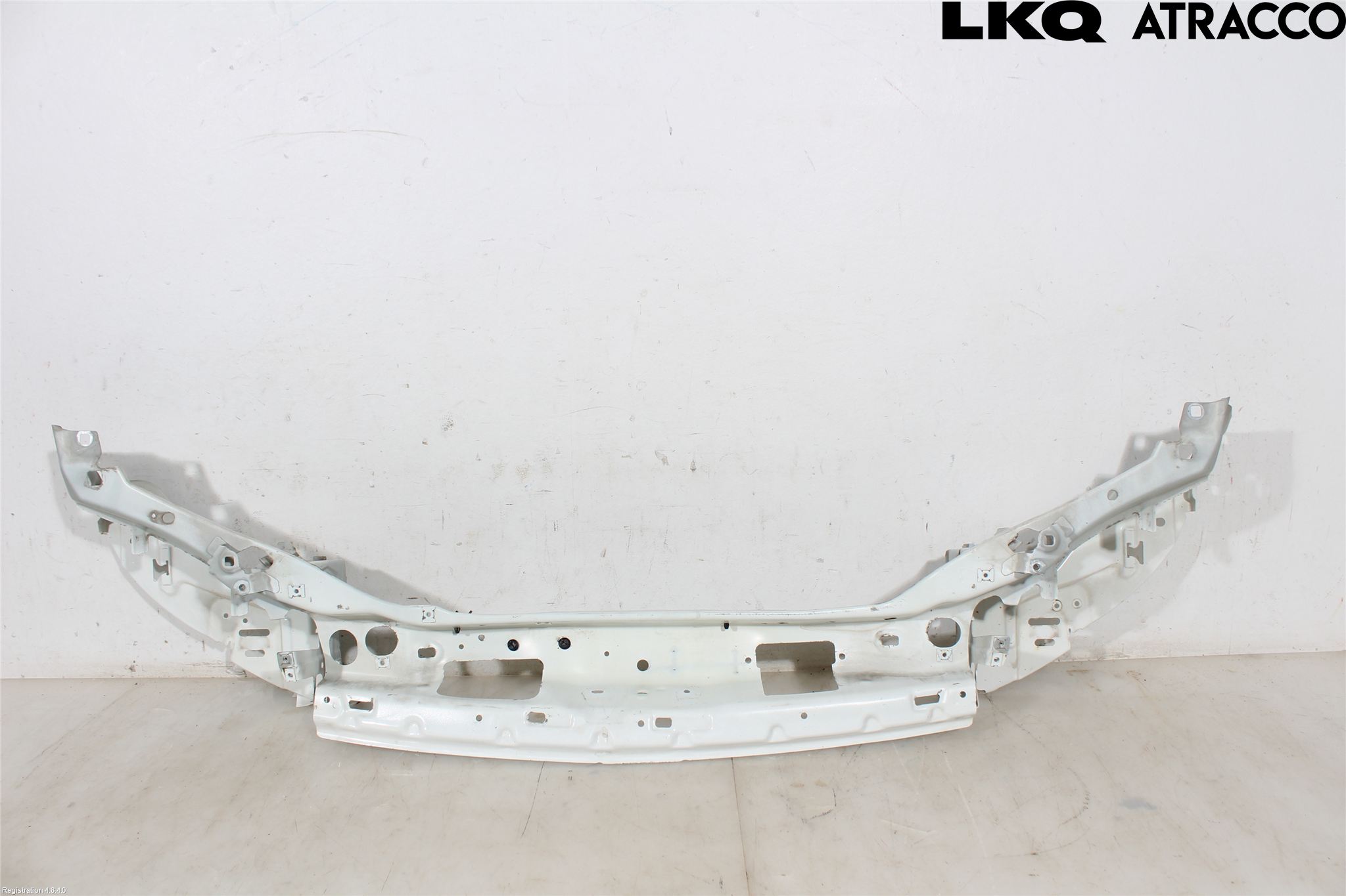 Volvo S40 04-07 Frontstykke-Boks
