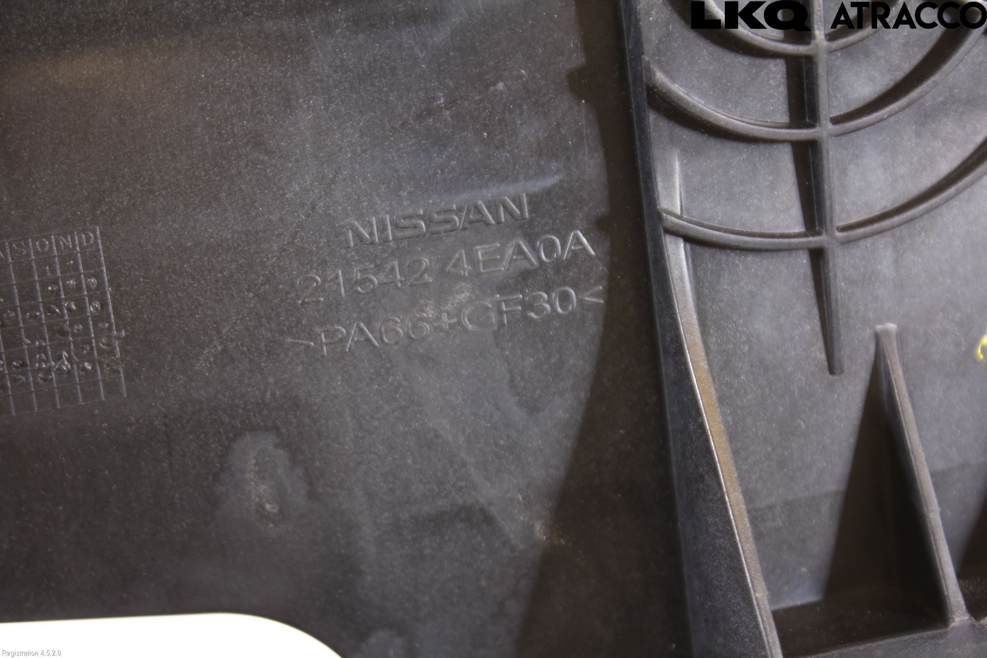 Nissan QASHQAI 14-17 Radiator Feste - Ramme - Bjelk