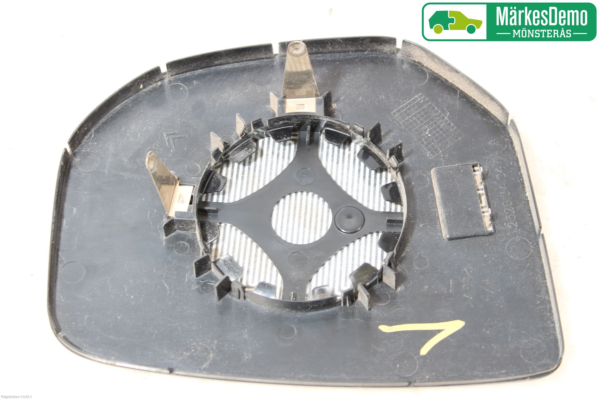 Peugeot PARTNER 08-15 Speil Glass V