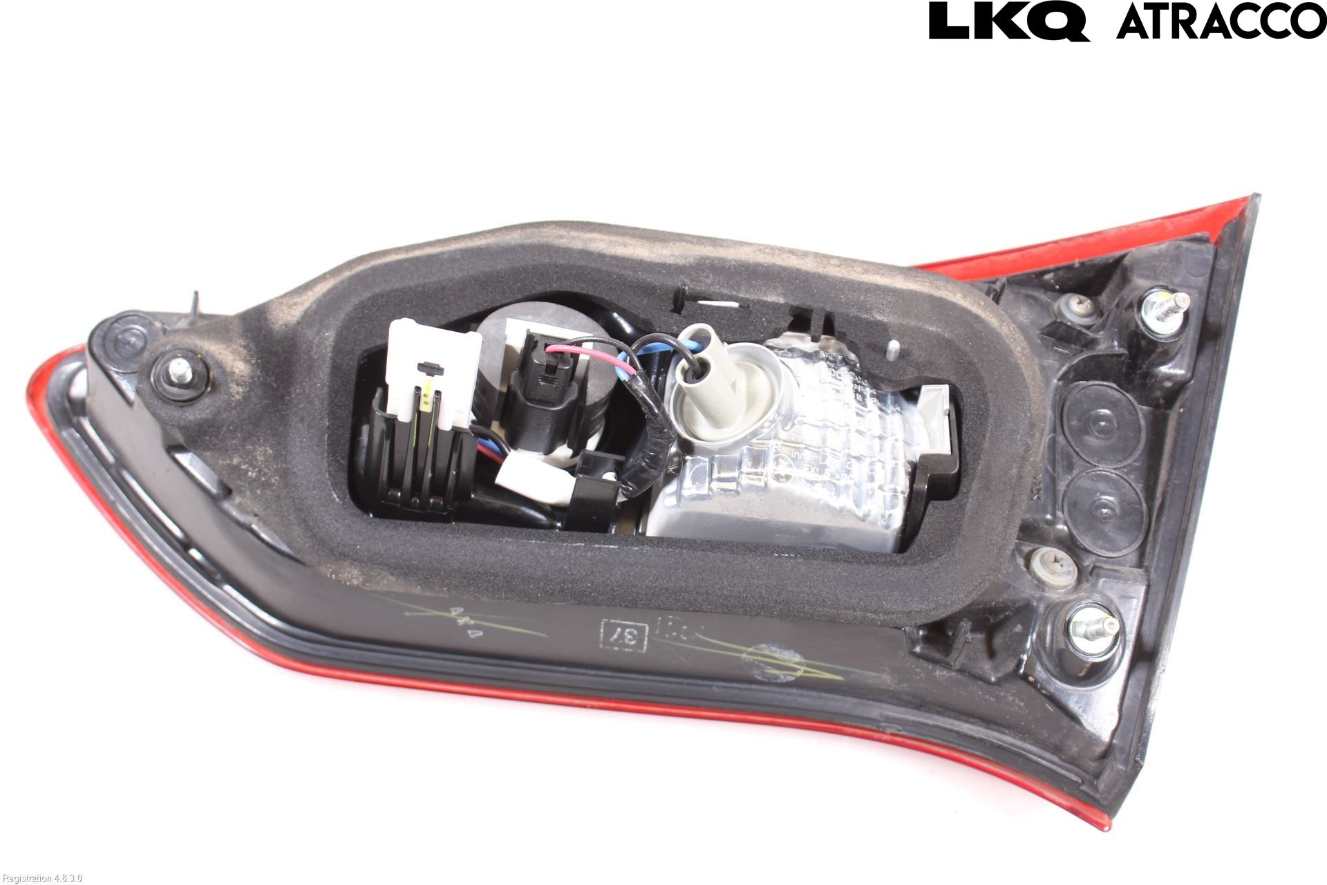 Toyota YARIS XP130 15-20 Baklykt Venstre  På Luke(Indre