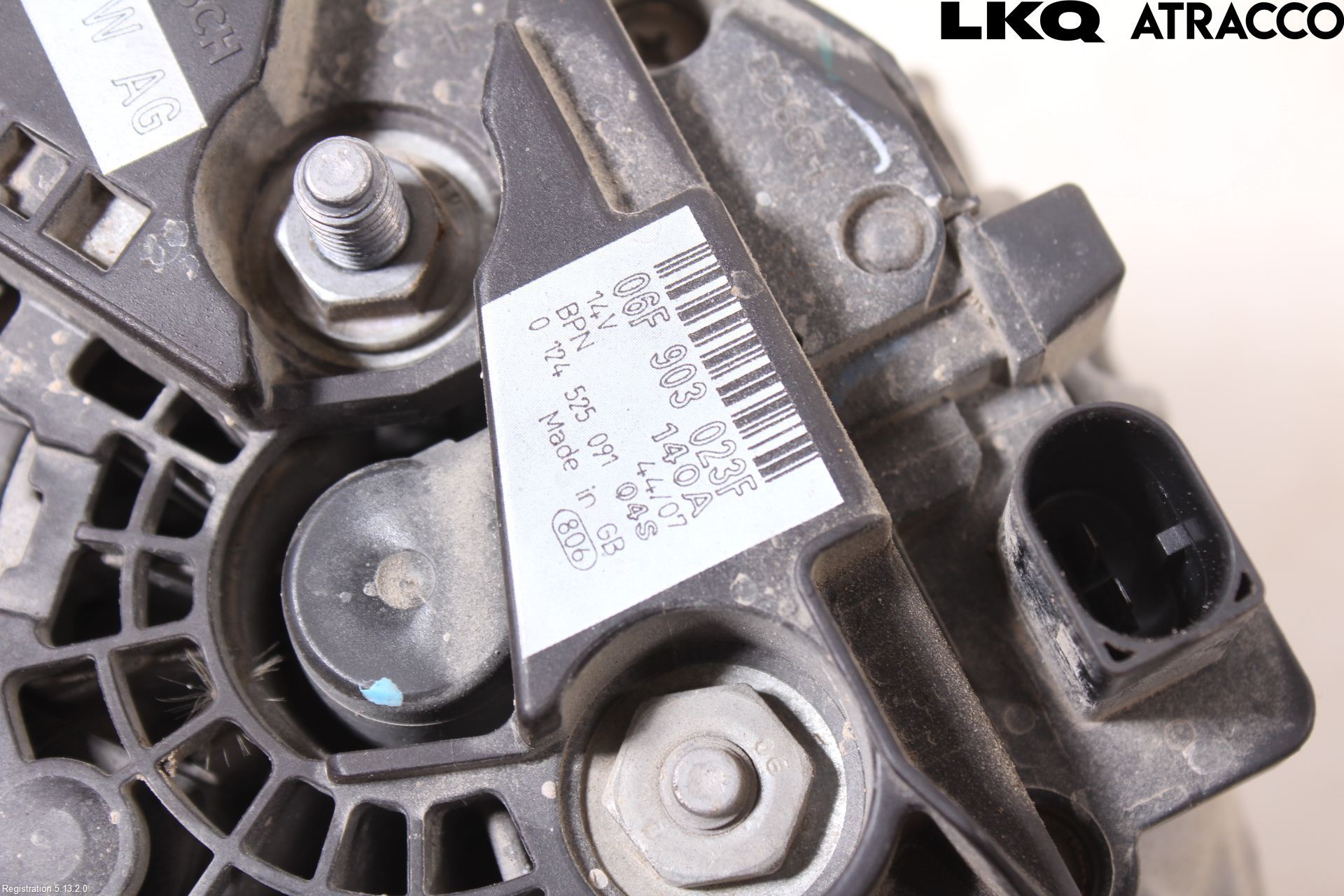 Volkswagen VW CADDY      04-10 Dynamo