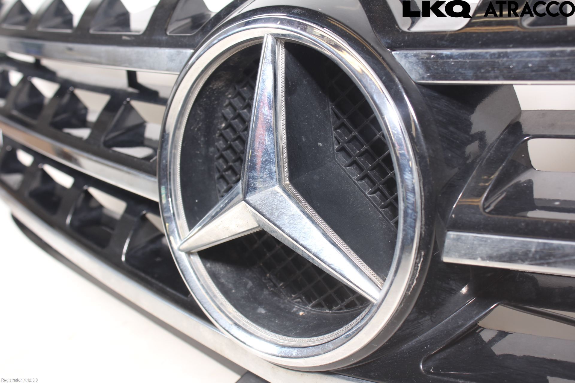 Mercedes-Benz MB ML/GLE-KLASS (W166) 12-18 Grill Komplett