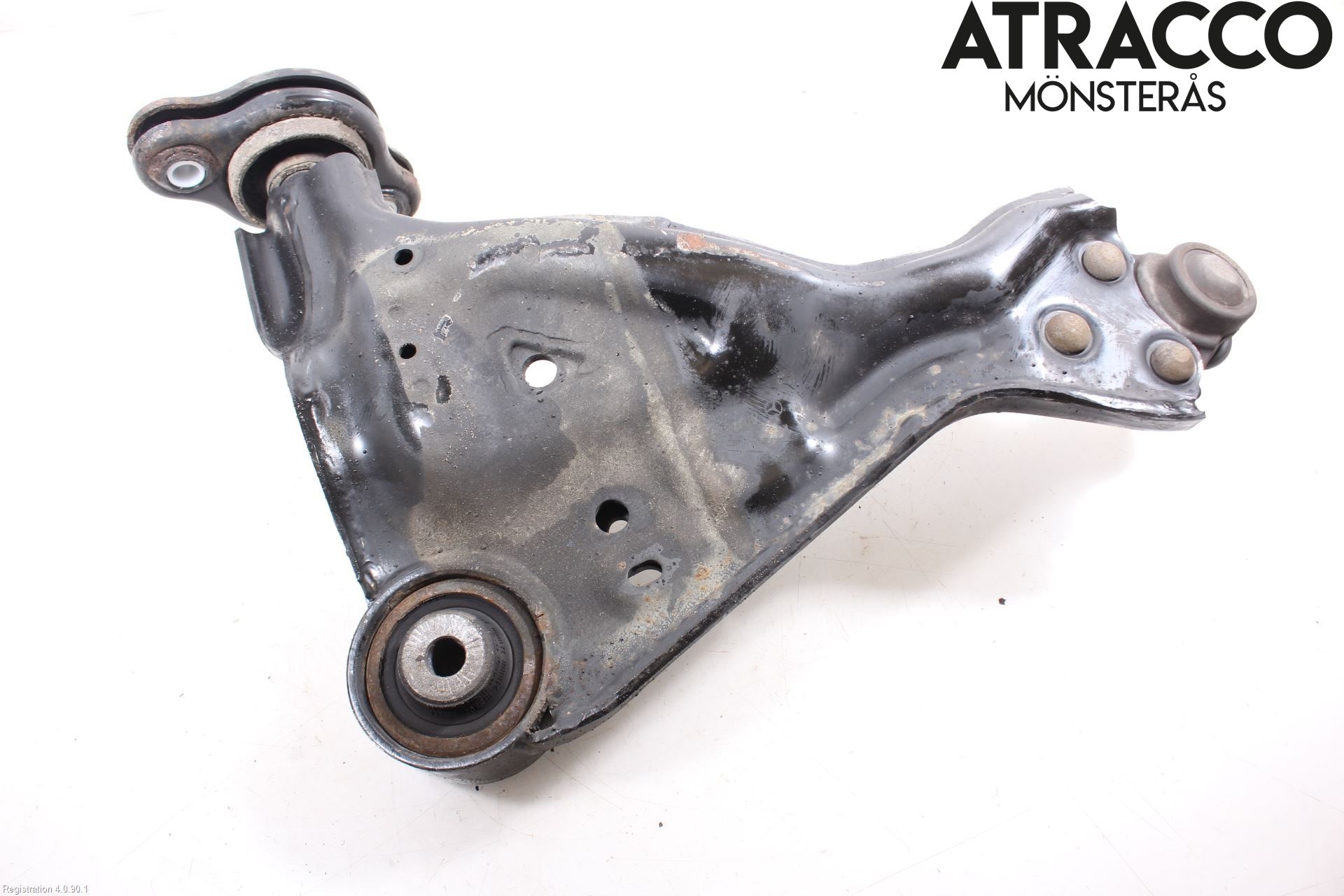 Mercedes-Benz MB VITO/V-KLASS (W640,W447,W448) 14- Bærearm Foran Venstre Nedre