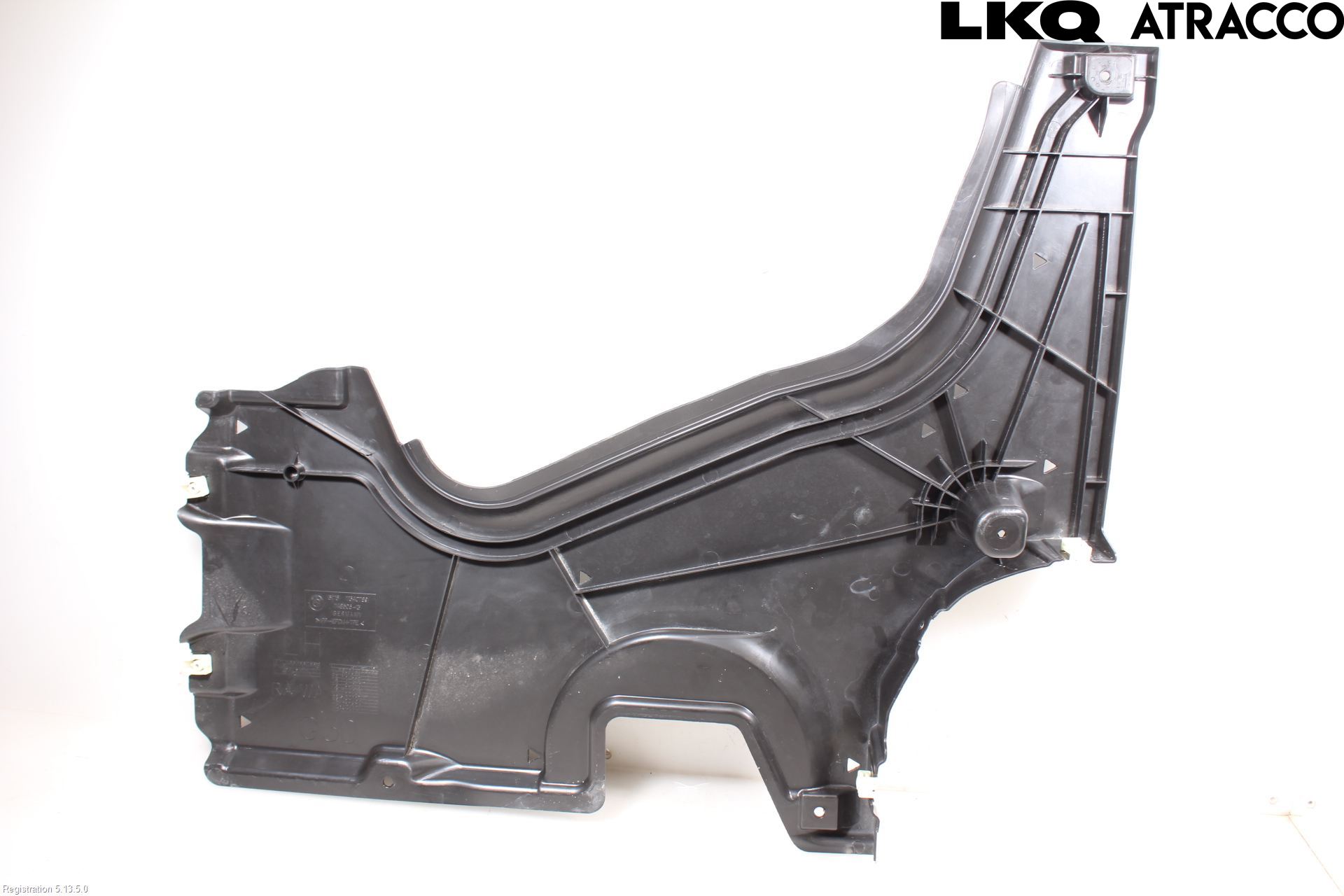 BMW 5 G30/G31/F90 17-23 Bunnplate U Motor-Gear-Dørk