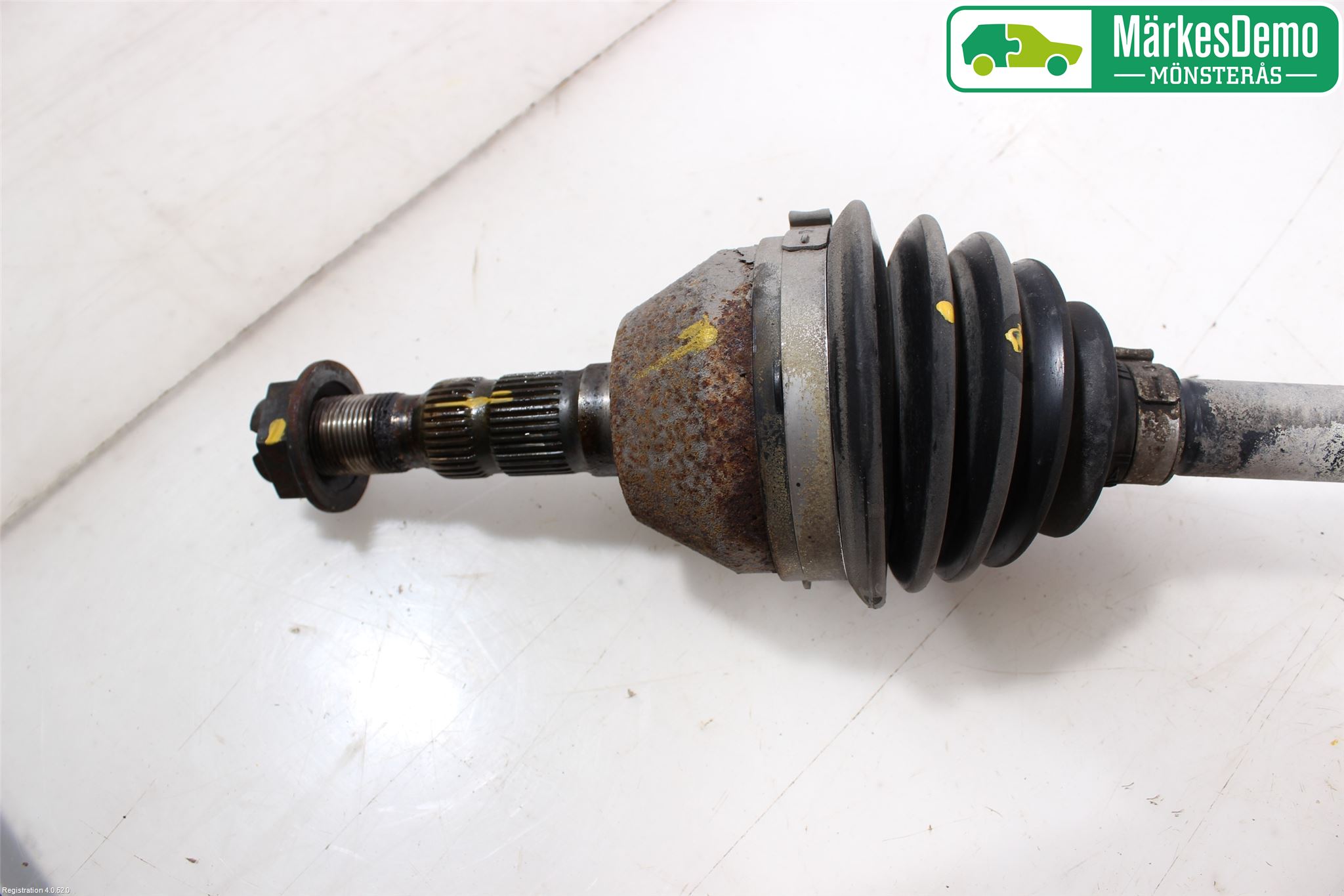 Opel ASTRA H 04-12 Drivaksel Foran Kompl Høyre