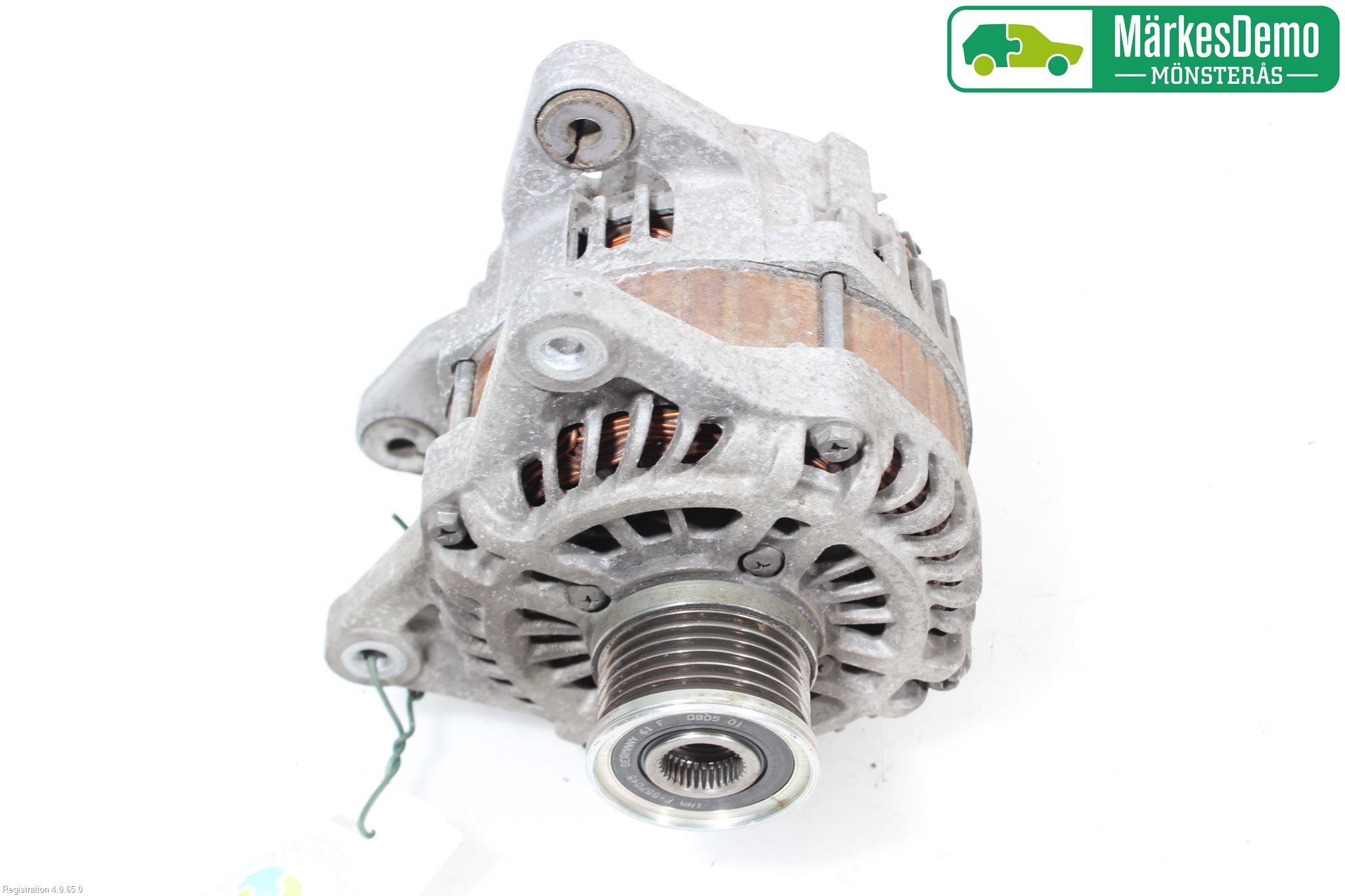 Nissan QASHQAI+2  10-14 Dynamo