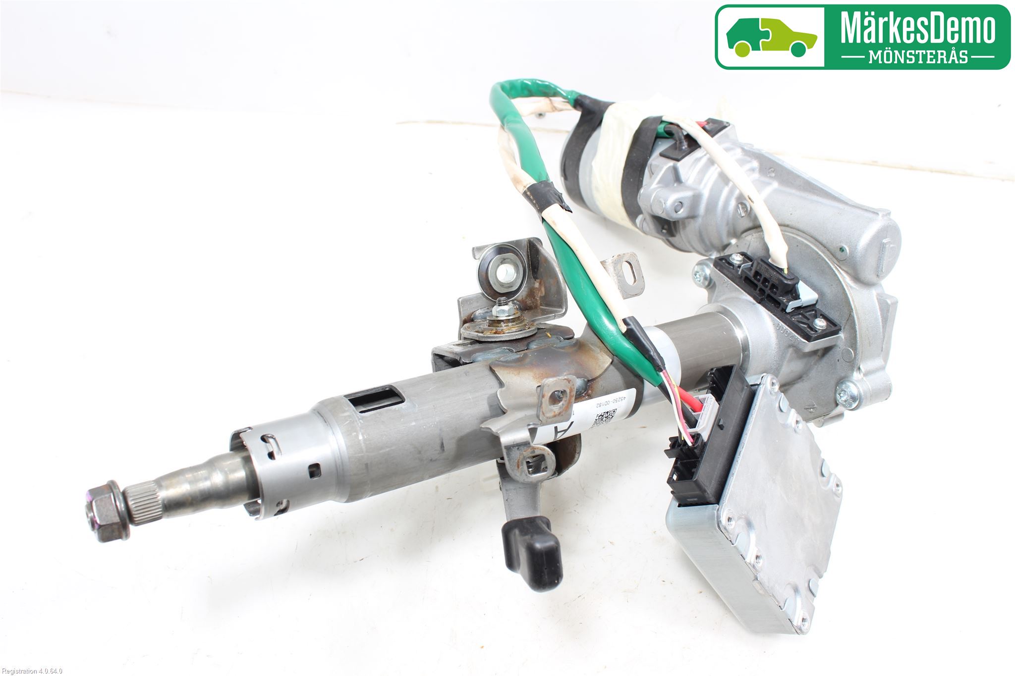 Toyota YARIS XP130 12-14 Rattakselaggregat Innebygd Servo