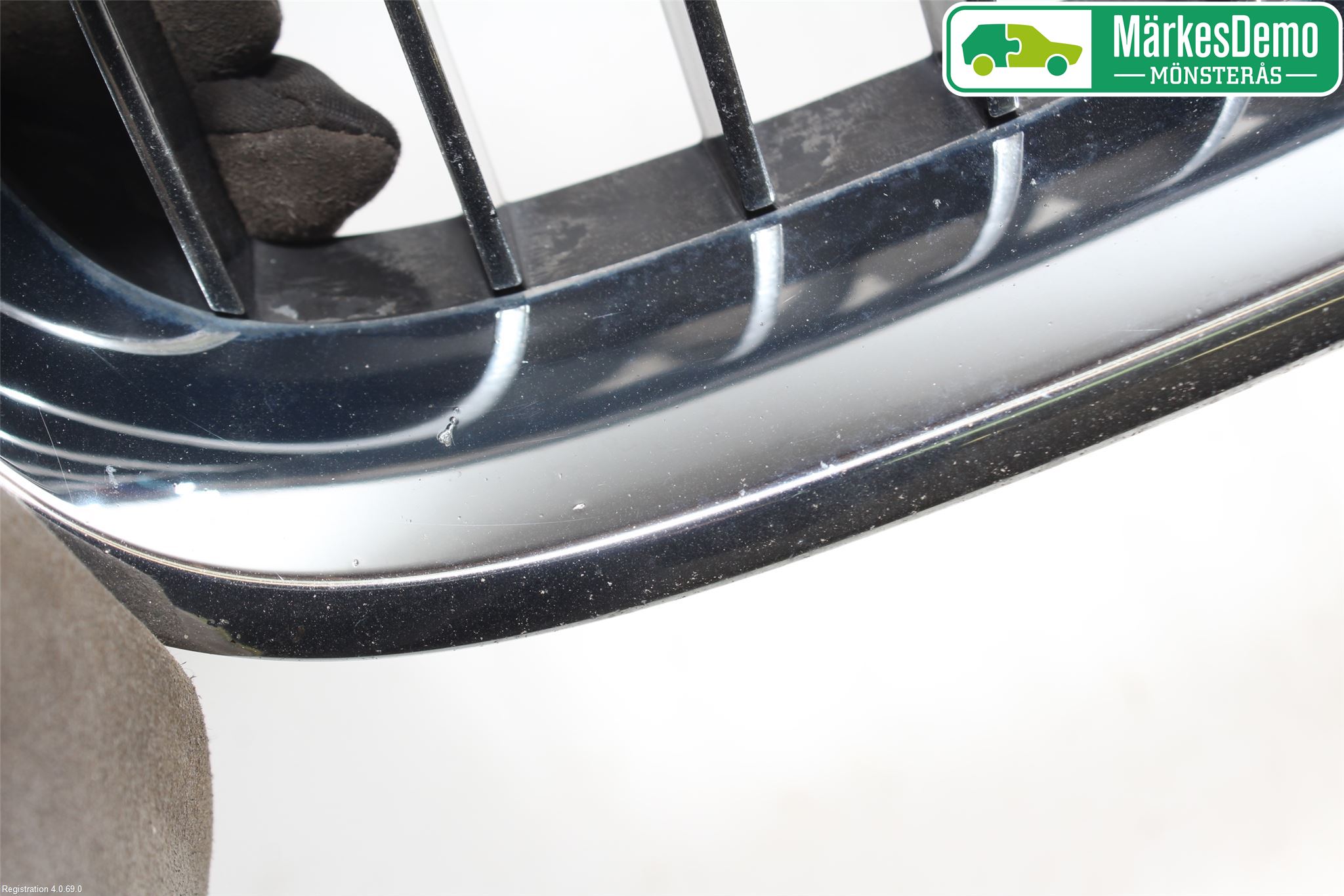 BMW 5 E60/61 Sed/Tou 02-10 Grilldel Venstre