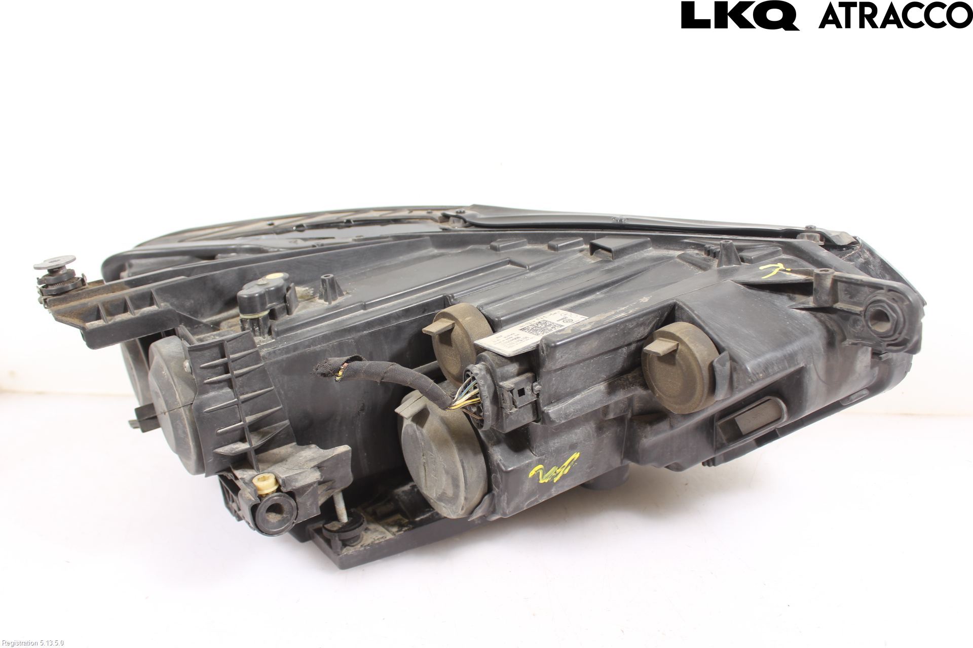 Volkswagen VW PASSAT 15-19 Frontlykt Venstre