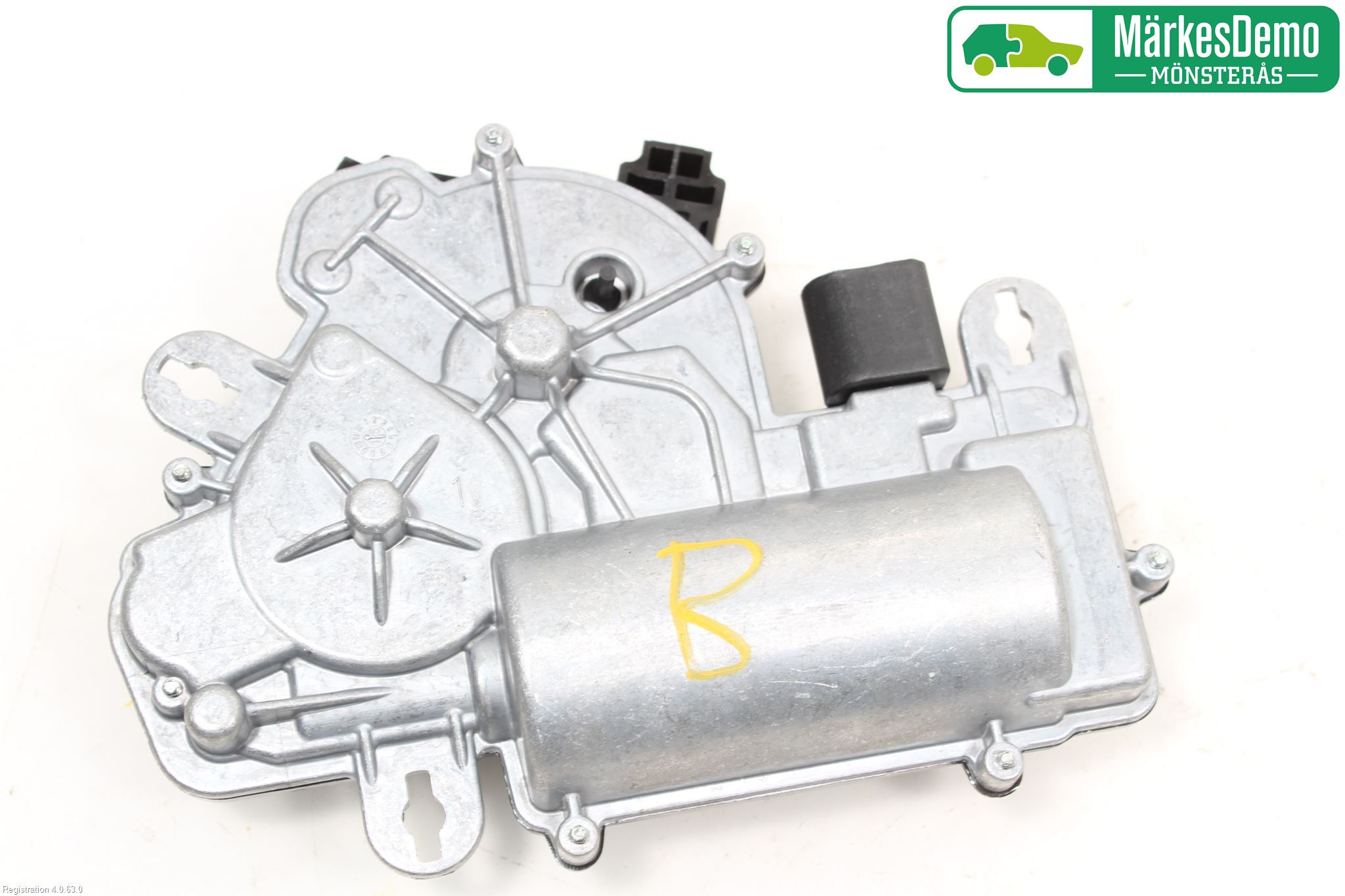 Volkswagen VW PASSAT 15-19 Baklukeåpner Automatisk