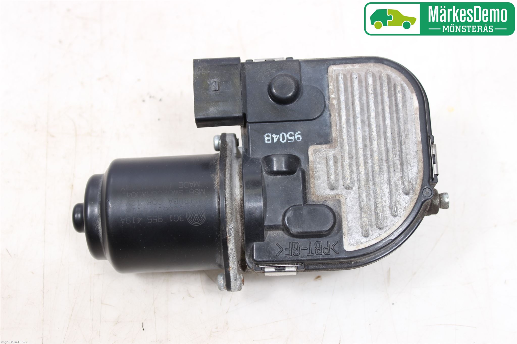 Volkswagen VW PASSAT 05-11 Viskermotor Frontrute