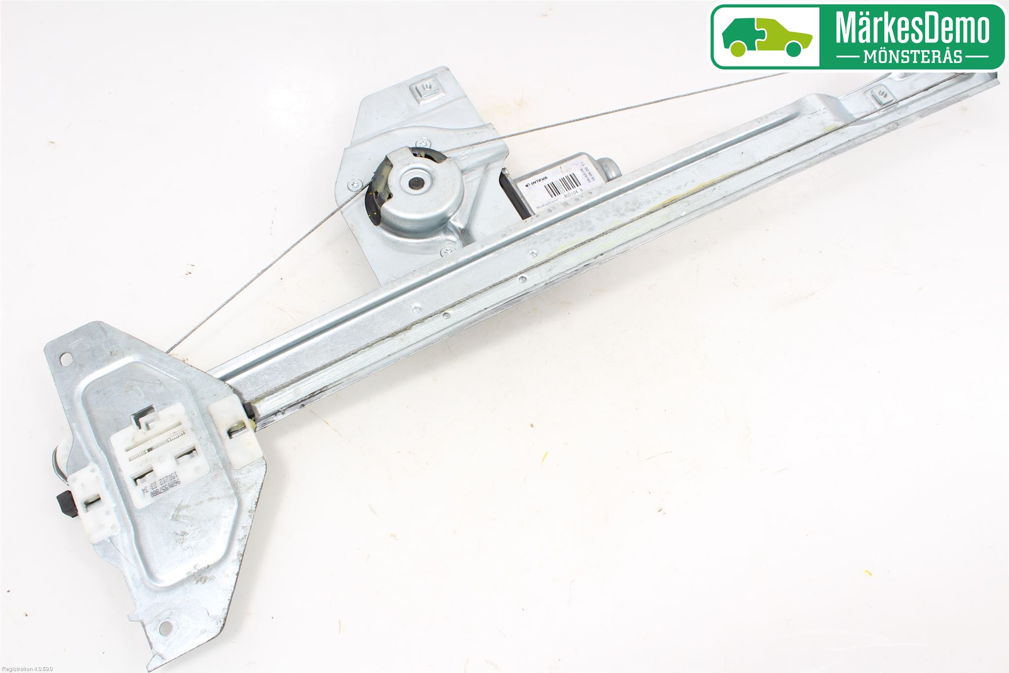 Peugeot PARTNER 08-15 Vindusheis El Komp