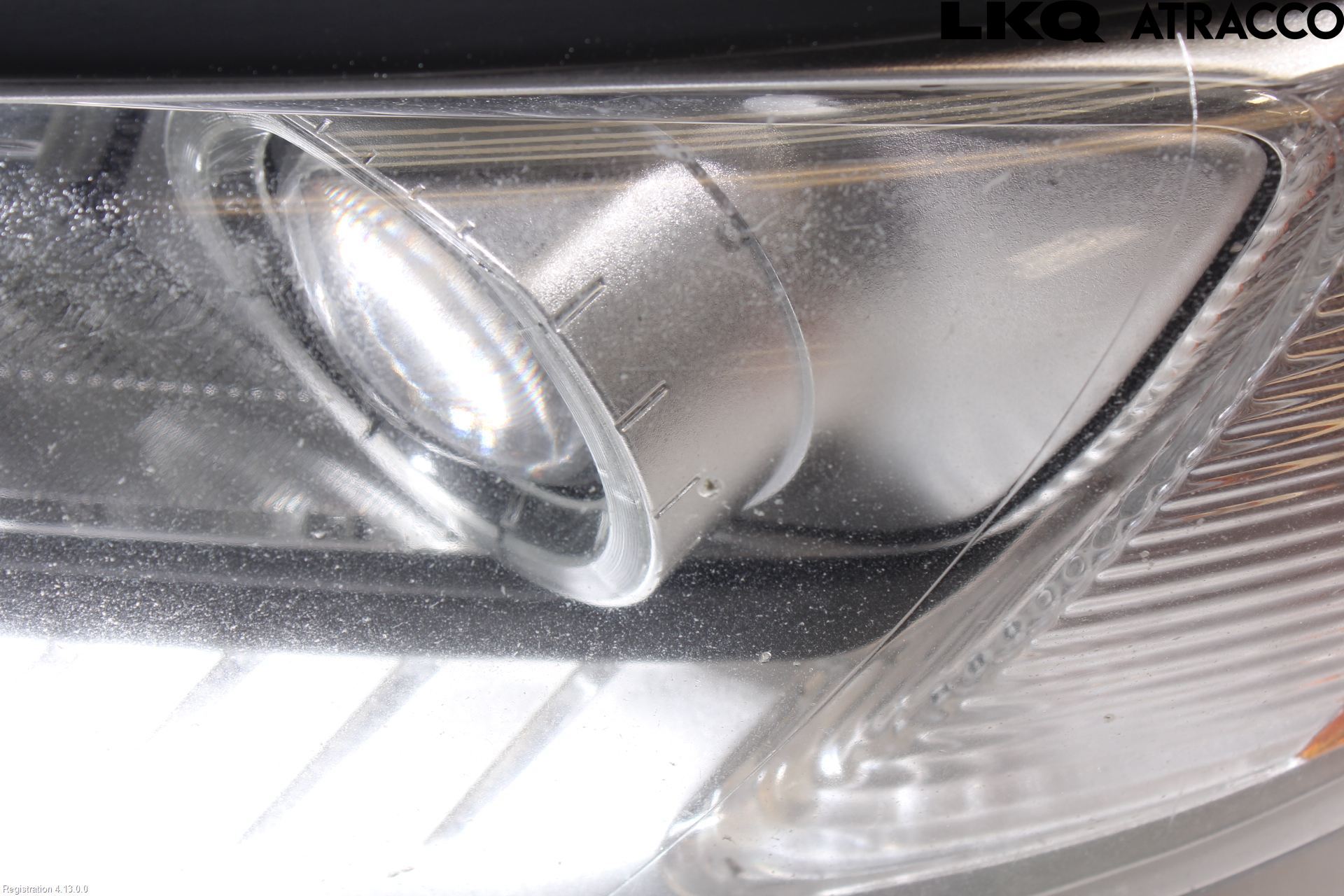 Volvo V70 08-13 Frontlykt Venstre