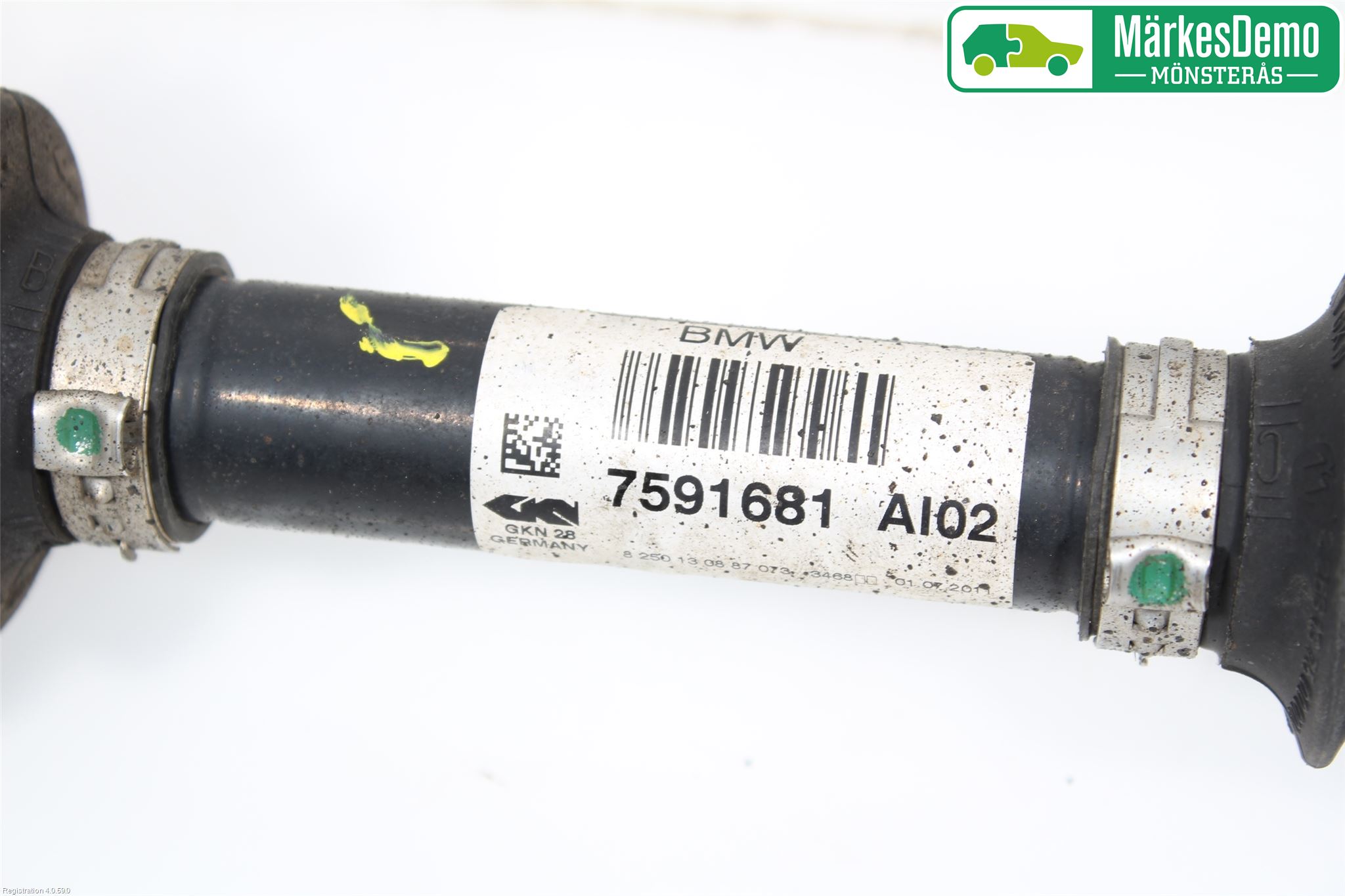BMW X1 E84 10-15 Drivaksel Foran Kompl Venstre