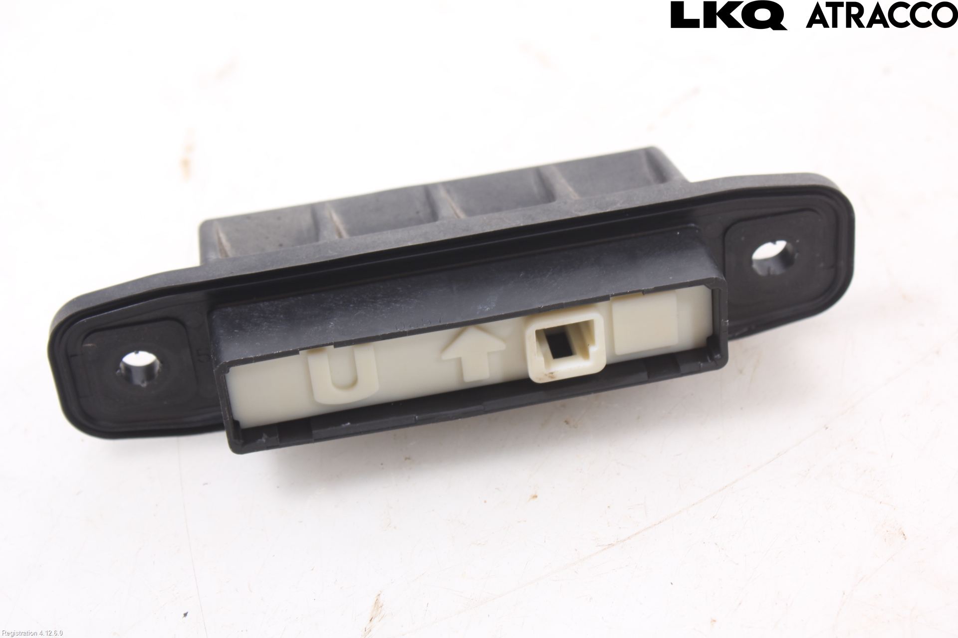 Toyota AVENSIS 09-15 Bakluke Handtak Ytre