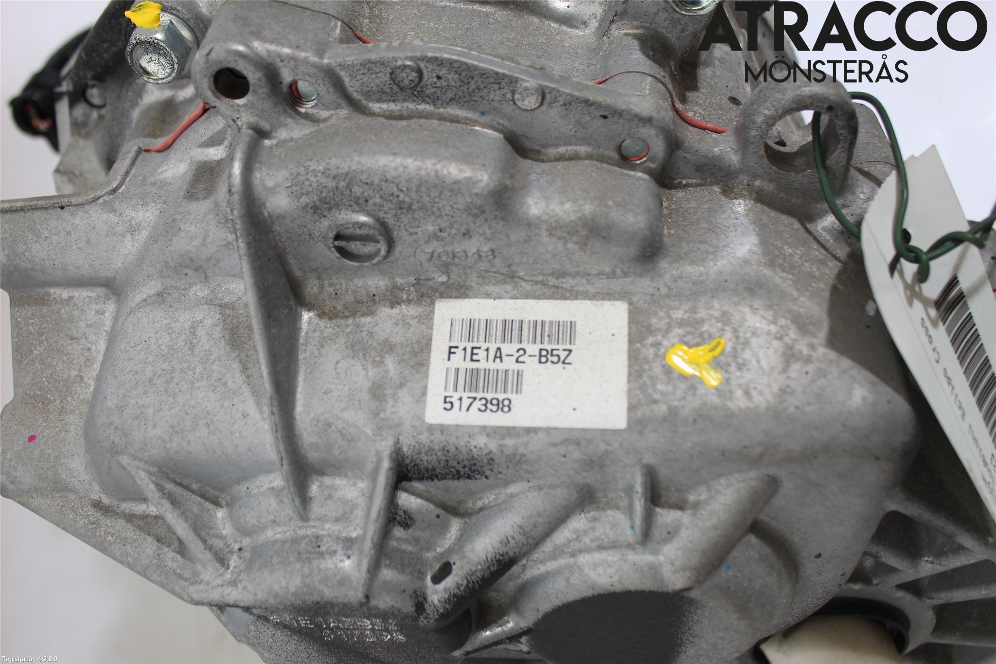 Mitsubishi ECLIPS CROSS Navgir Elektrisk