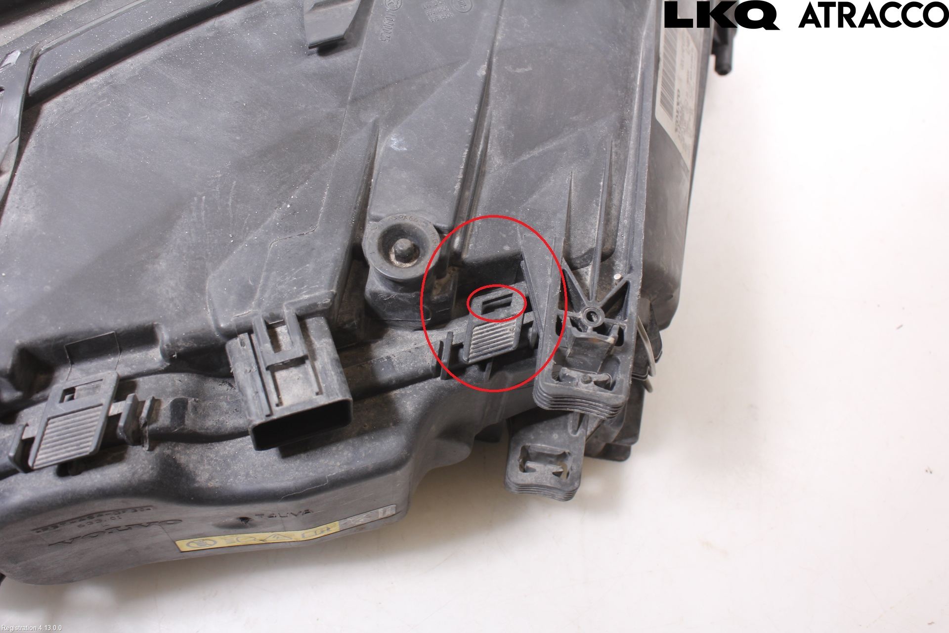 Volvo V70 08-13 Frontlykt Venstre