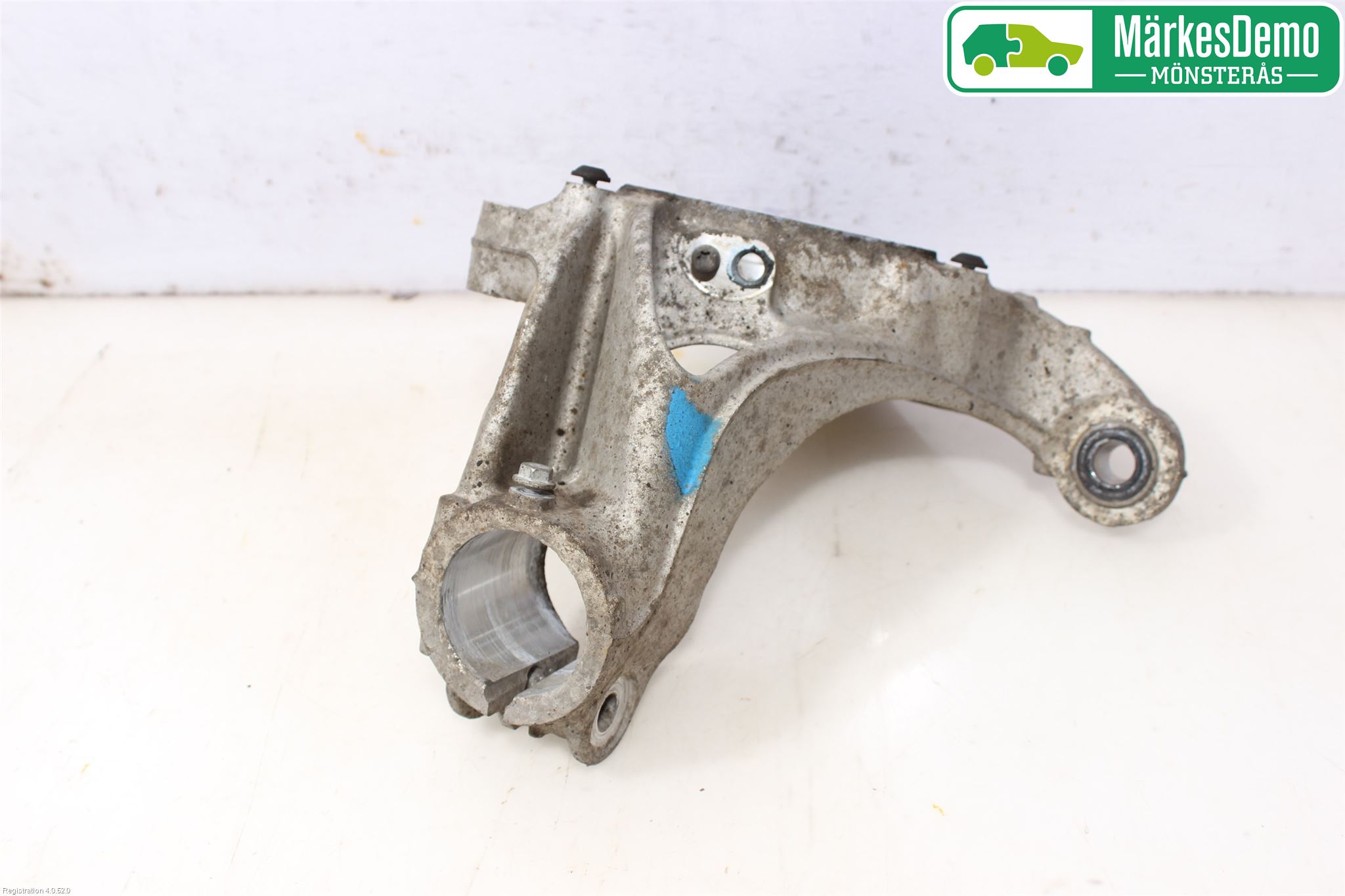 Volkswagen VW PASSAT 15-19 Spindel Hf