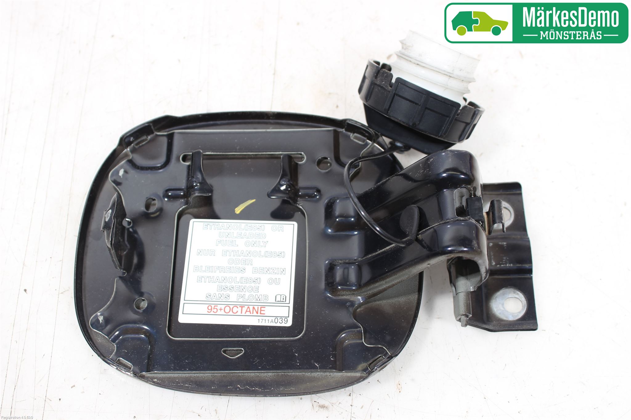 Mitsubishi OUTLANDER 07-12 Drivstoff Tankluke