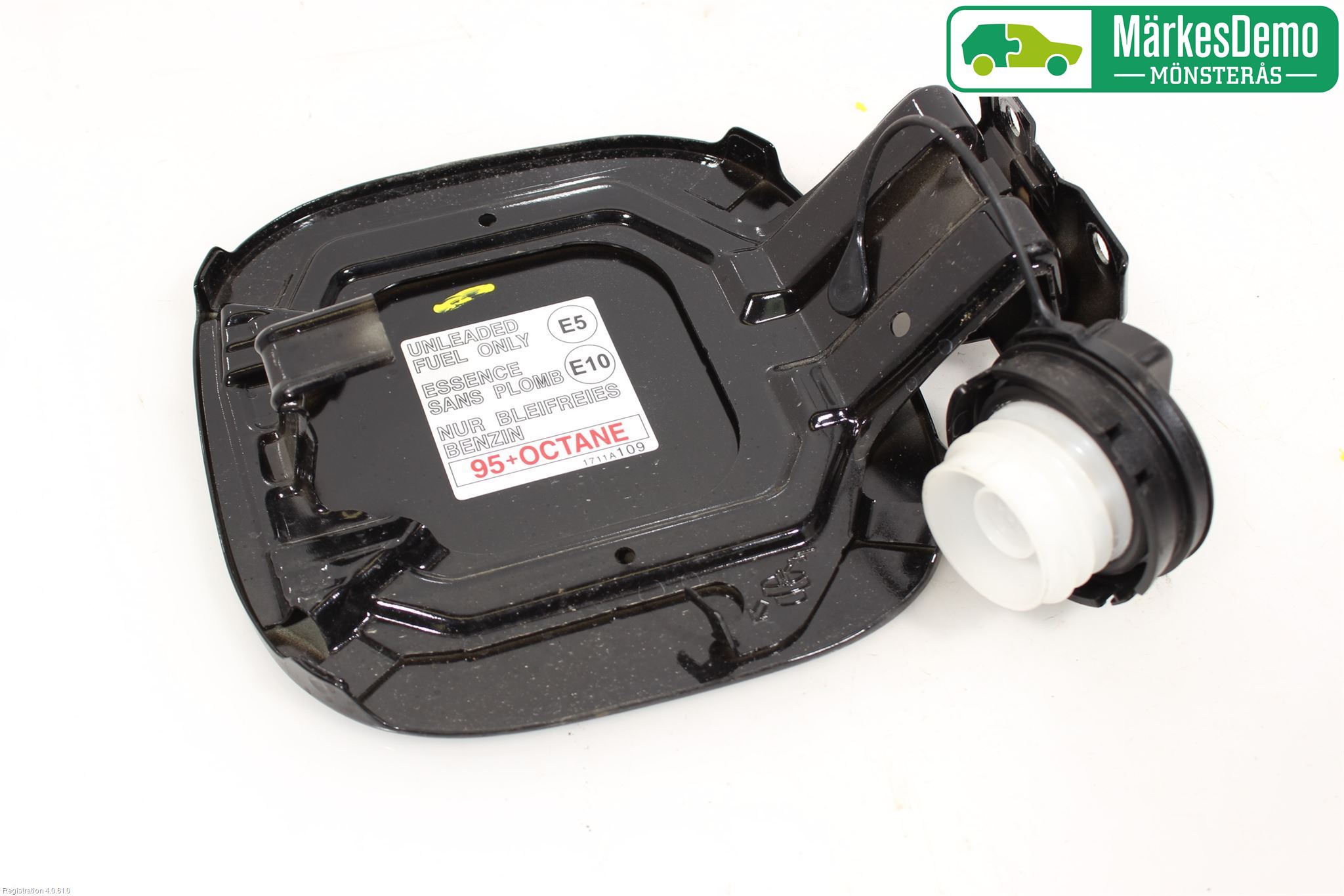 Mitsubishi OUTLANDER 13-21 Drivstoff Tankluke