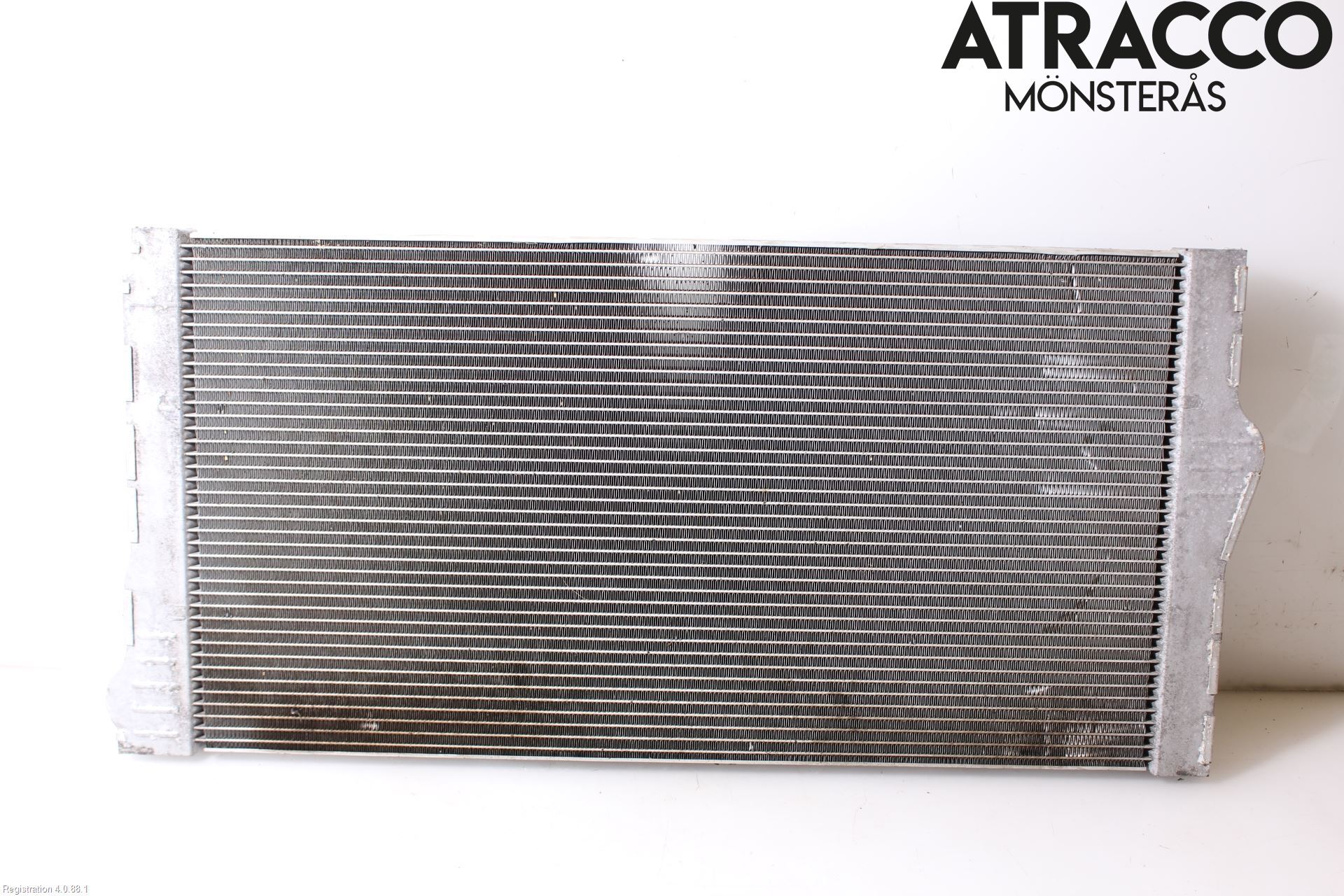 BMW 5 F10/F11/F18 09-17 Radiator Automat