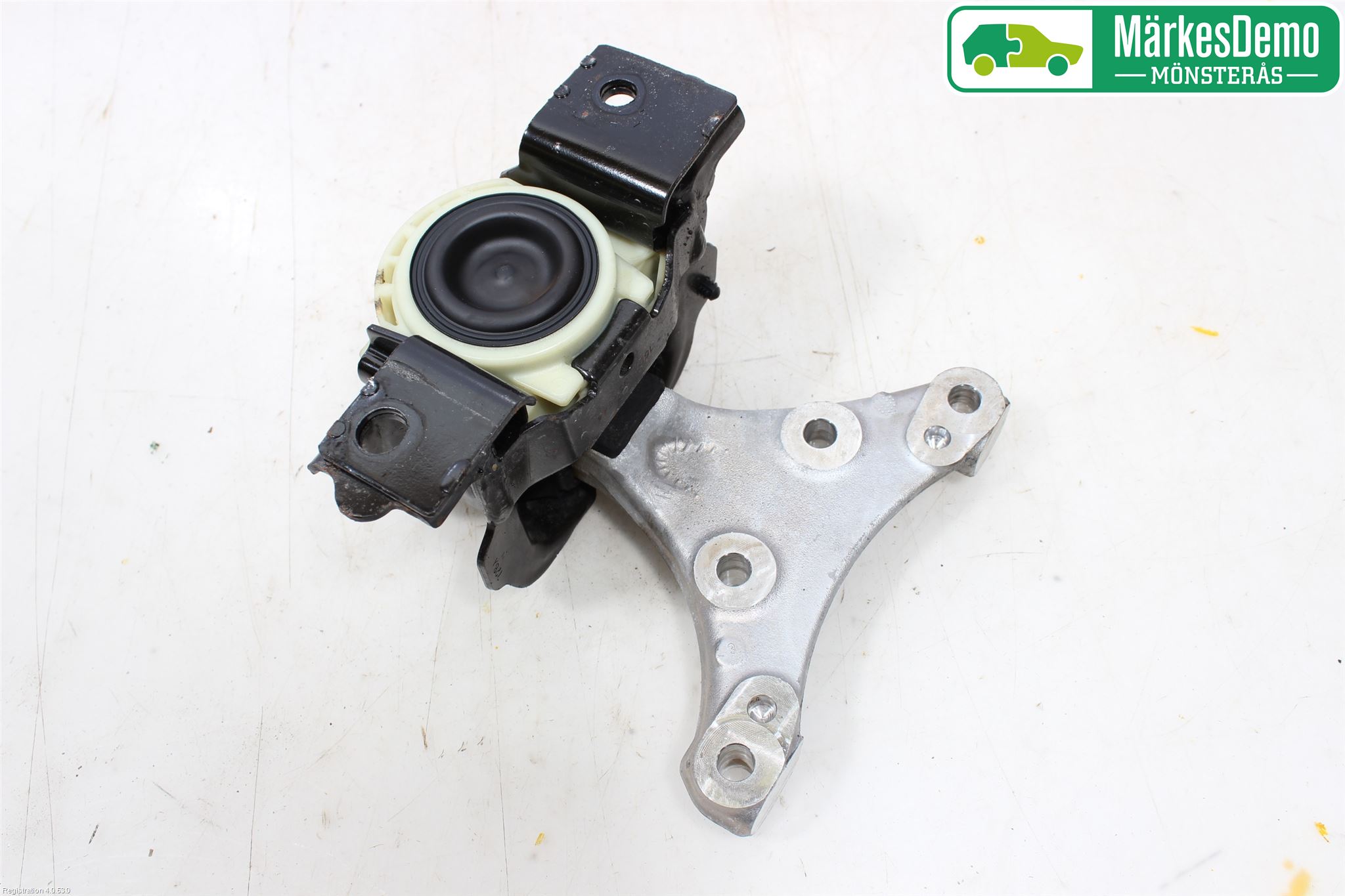Peugeot 2008 13-20 Motor Feste Gummi