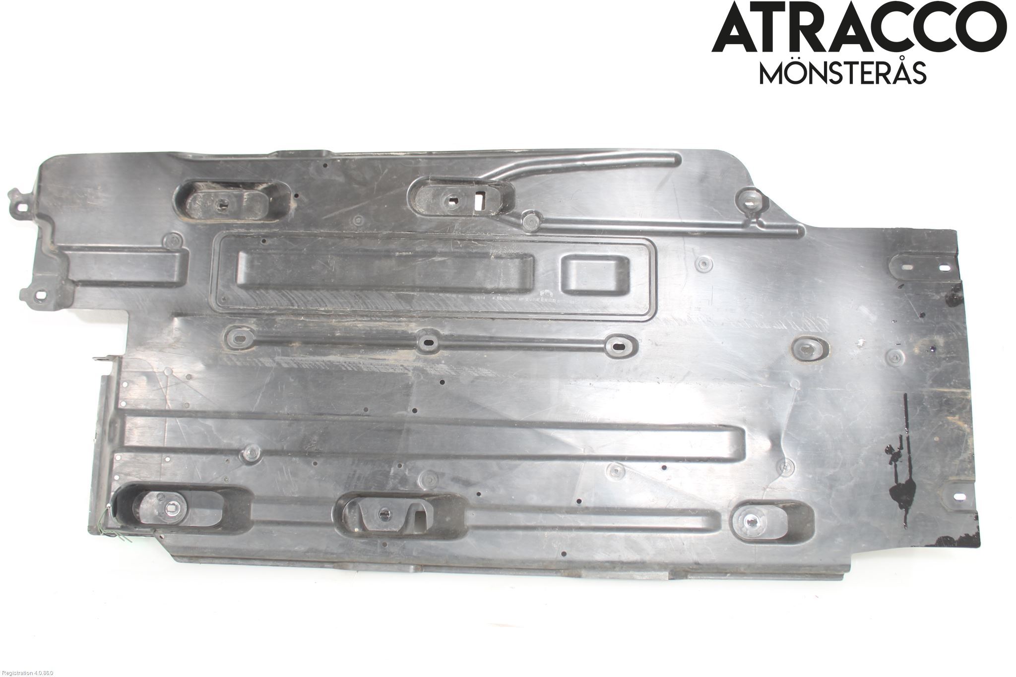 Peugeot 5008 17-24 Bunnplate U Motor-Gear-Dørk